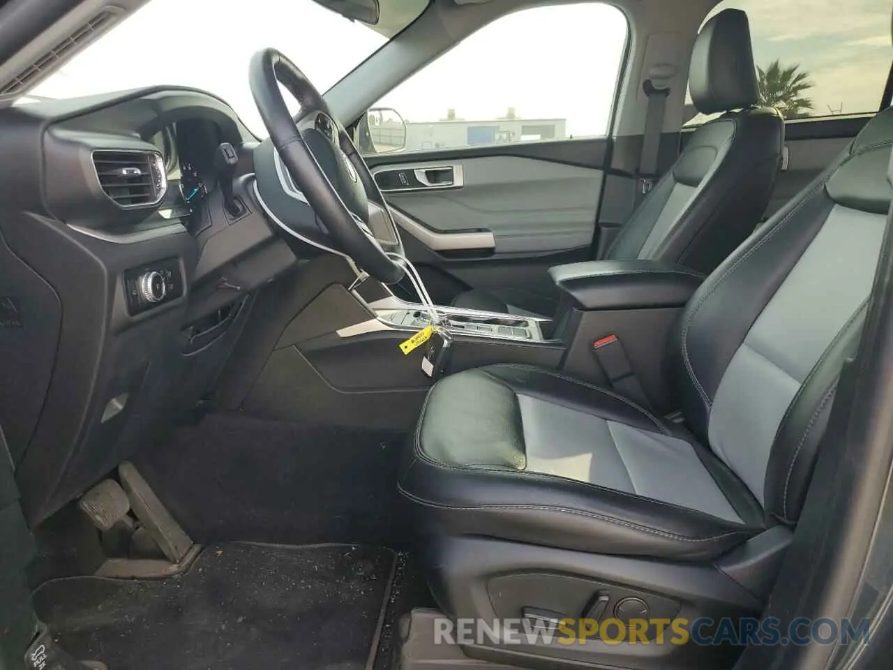 7 fotografías del automóvil dañado 1FMSK7DH3PGA95078 FORD EXPLORER 2023