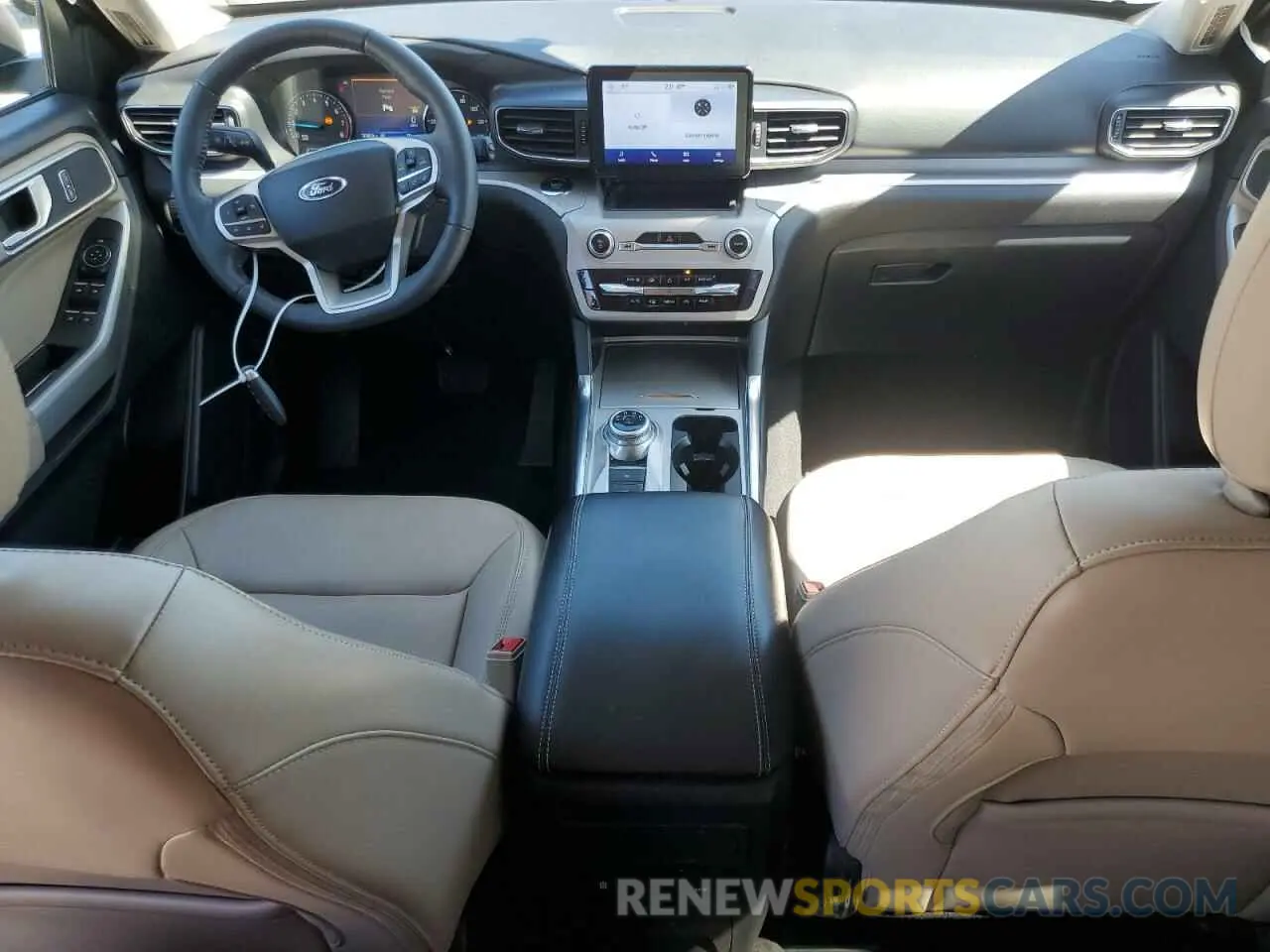 8 fotografías del automóvil dañado 1FMSK7DH3PGC27644 FORD EXPLORER 2023