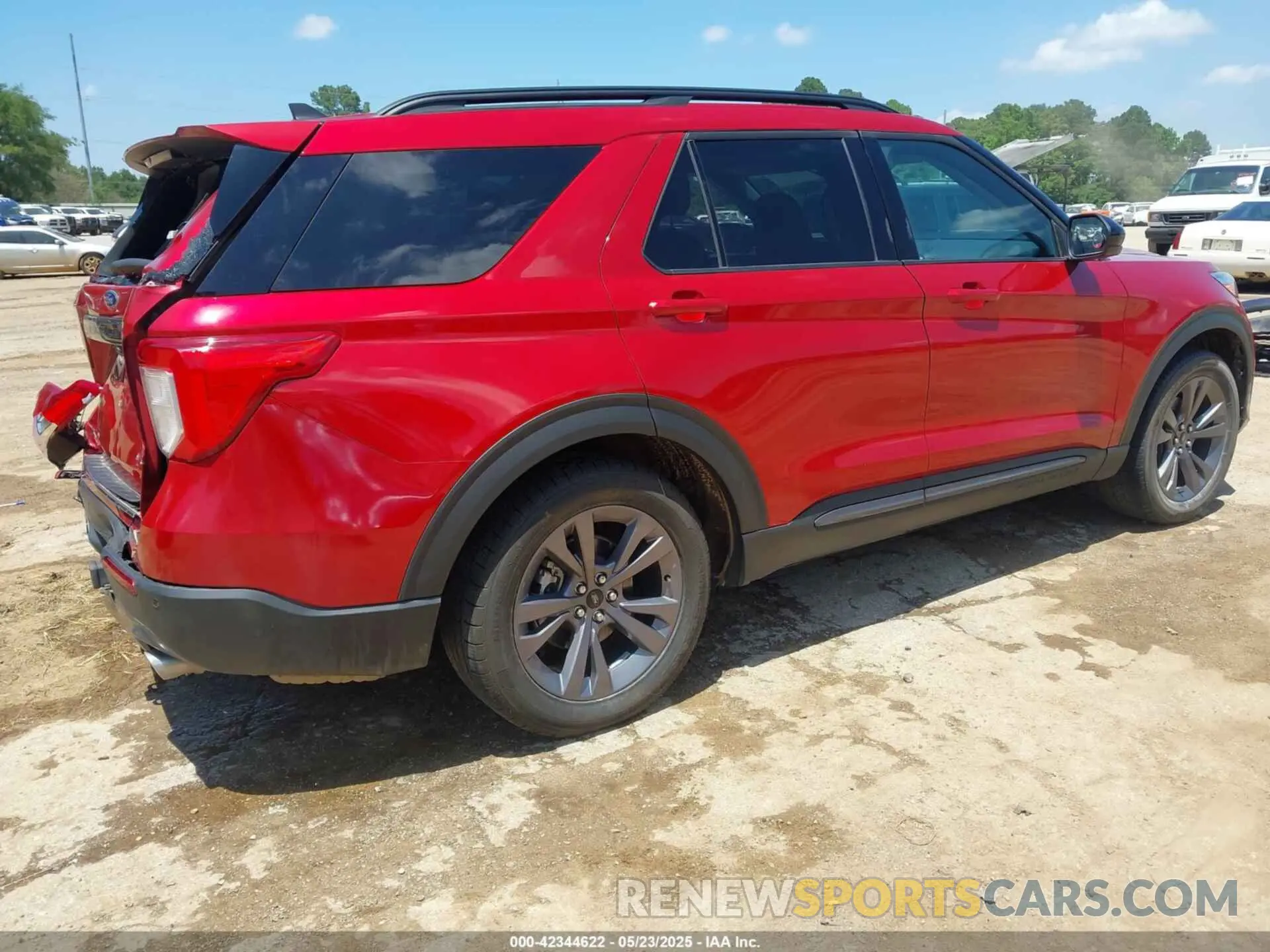 4 fotografías del automóvil dañado 1FMSK7DH4PGB34468 FORD EXPLORER 2023