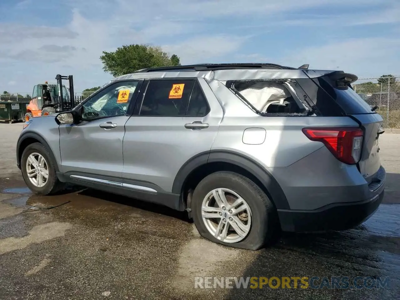 2 fotografías del automóvil dañado 1FMSK7DH5PGB29585 FORD EXPLORER 2023