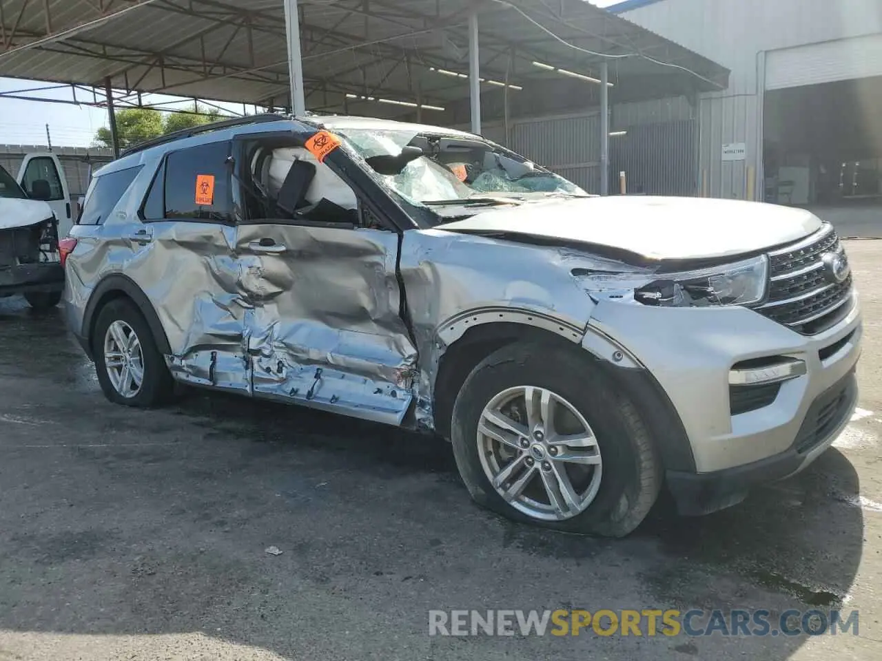 4 fotografías del automóvil dañado 1FMSK7DH5PGB29585 FORD EXPLORER 2023