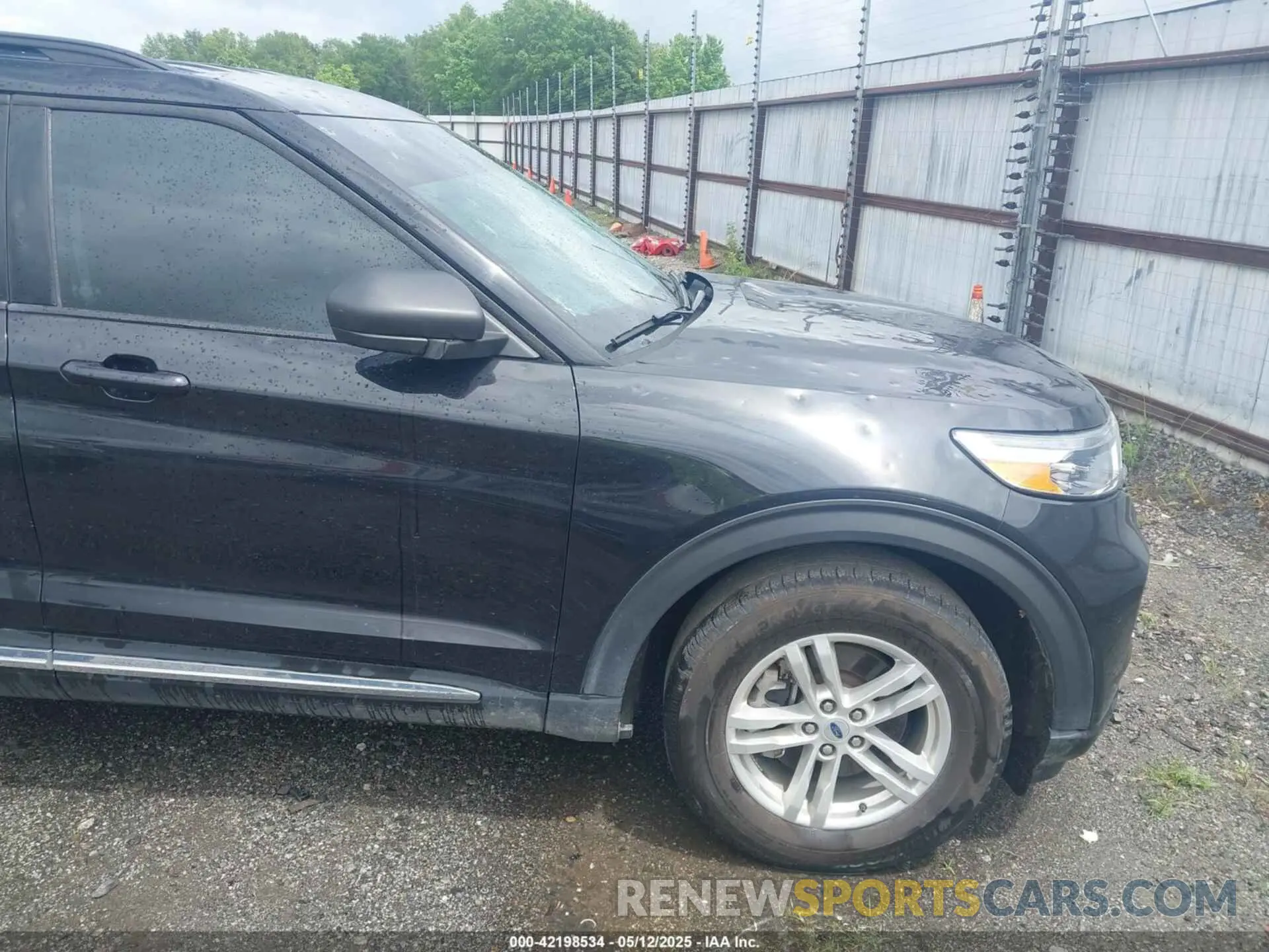 17 fotografías del automóvil dañado 1FMSK7DH6PGB06591 FORD EXPLORER 2023