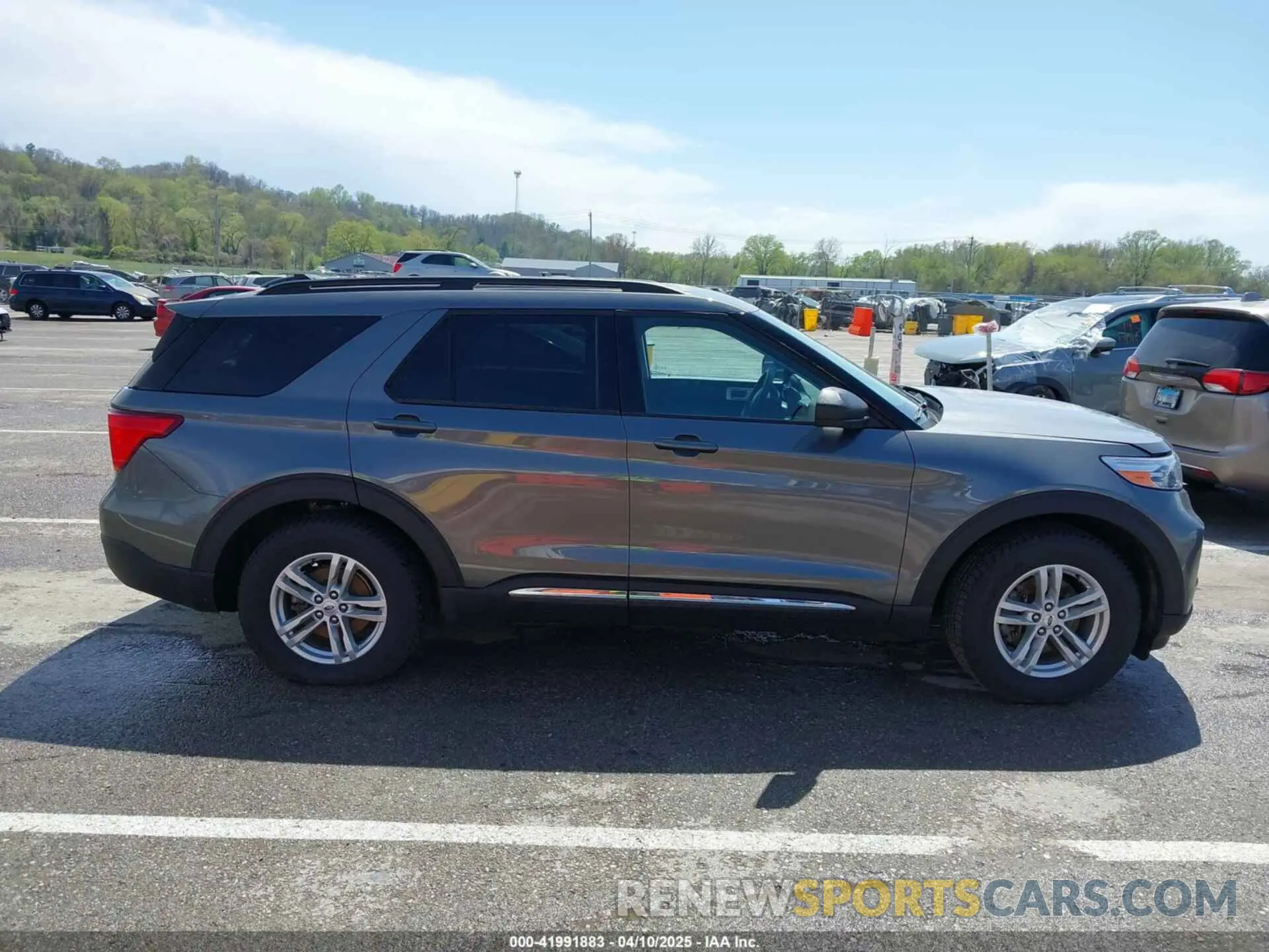 13 fotografías del automóvil dañado 1FMSK7DH6PGB75376 FORD EXPLORER 2023