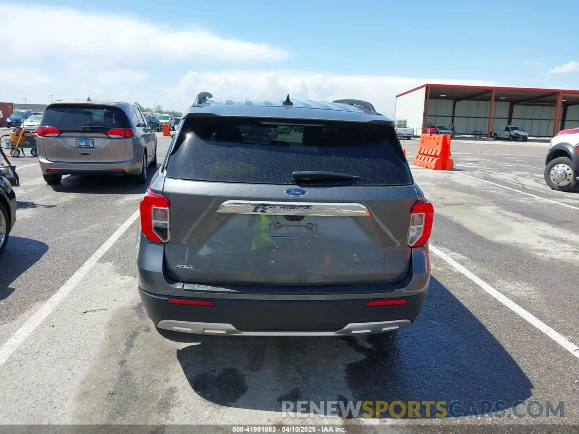 16 fotografías del automóvil dañado 1FMSK7DH6PGB75376 FORD EXPLORER 2023