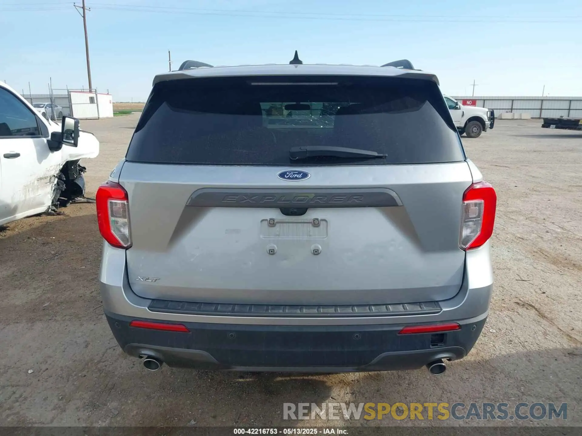 16 fotografías del automóvil dañado 1FMSK7DH6PGC33132 FORD EXPLORER 2023