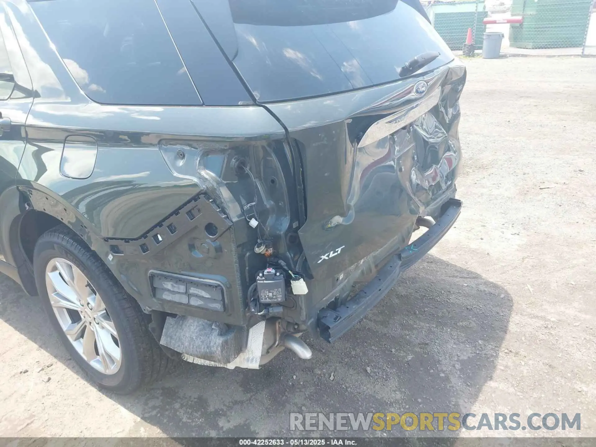 18 fotografías del automóvil dañado 1FMSK7DH7PGC37612 FORD EXPLORER 2023