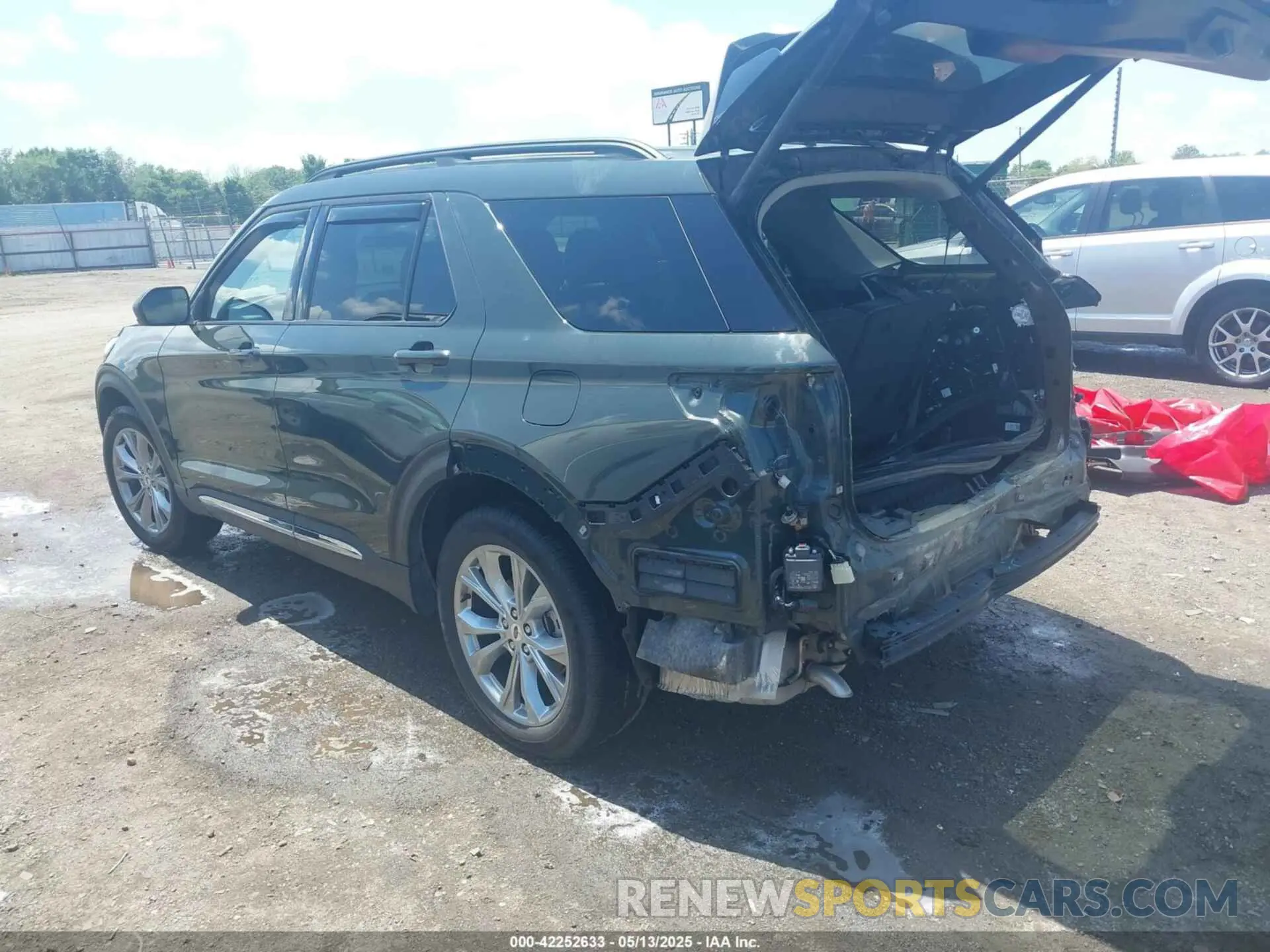 3 fotografías del automóvil dañado 1FMSK7DH7PGC37612 FORD EXPLORER 2023