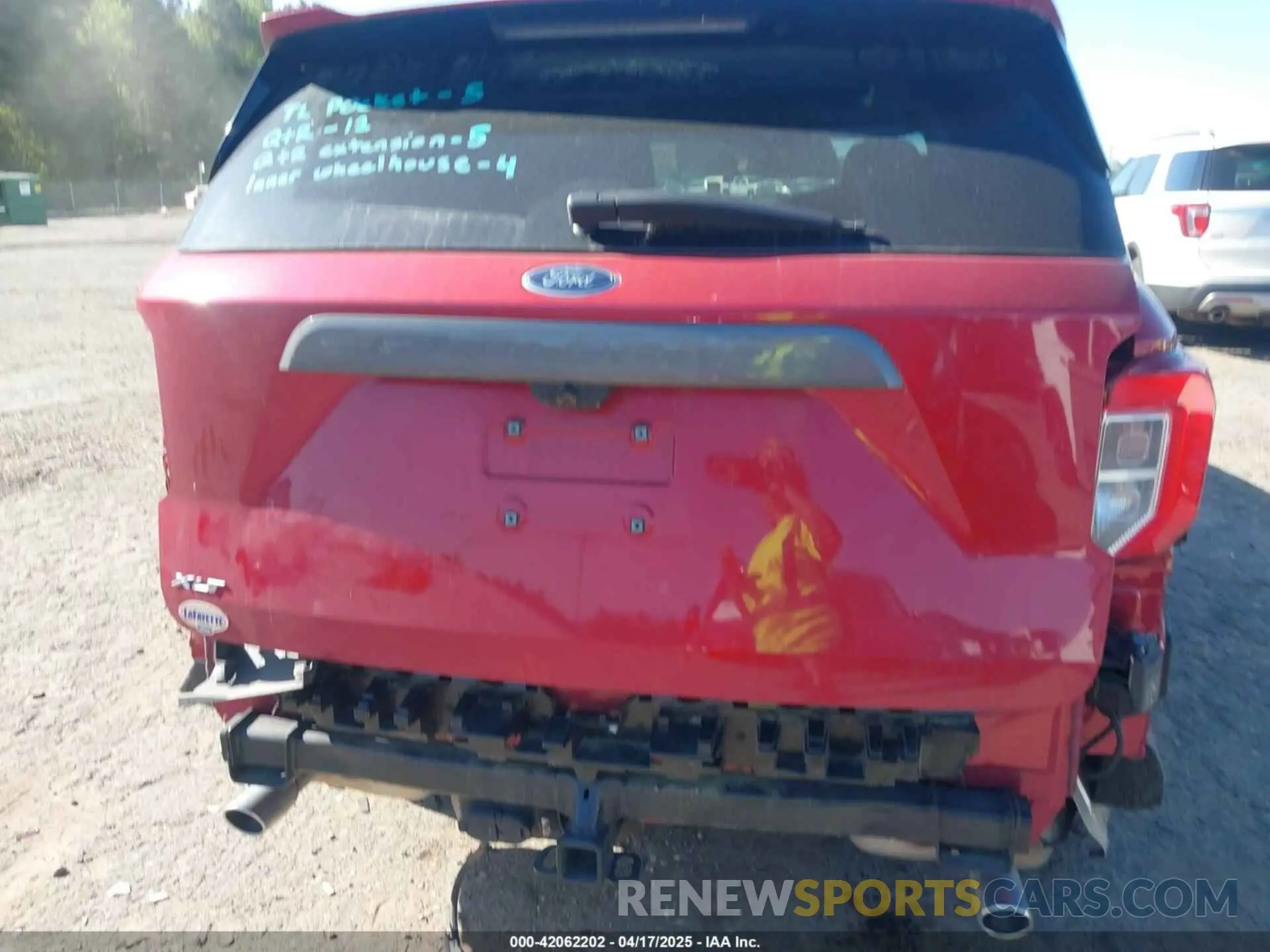 17 fotografías del automóvil dañado 1FMSK7DH9PGB79678 FORD EXPLORER 2023