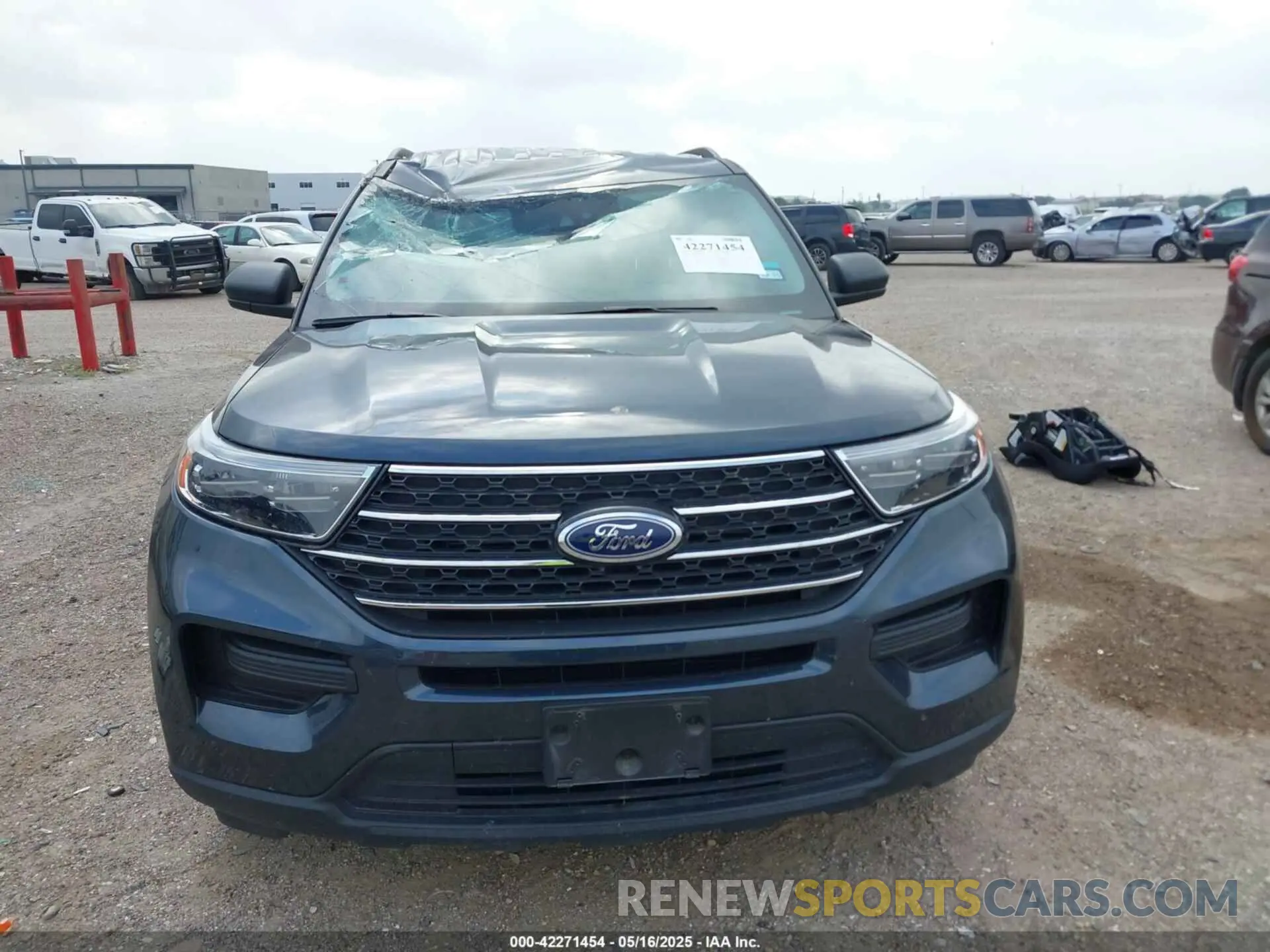 12 fotografías del automóvil dañado 1FMSK7DH9PGB87649 FORD EXPLORER 2023