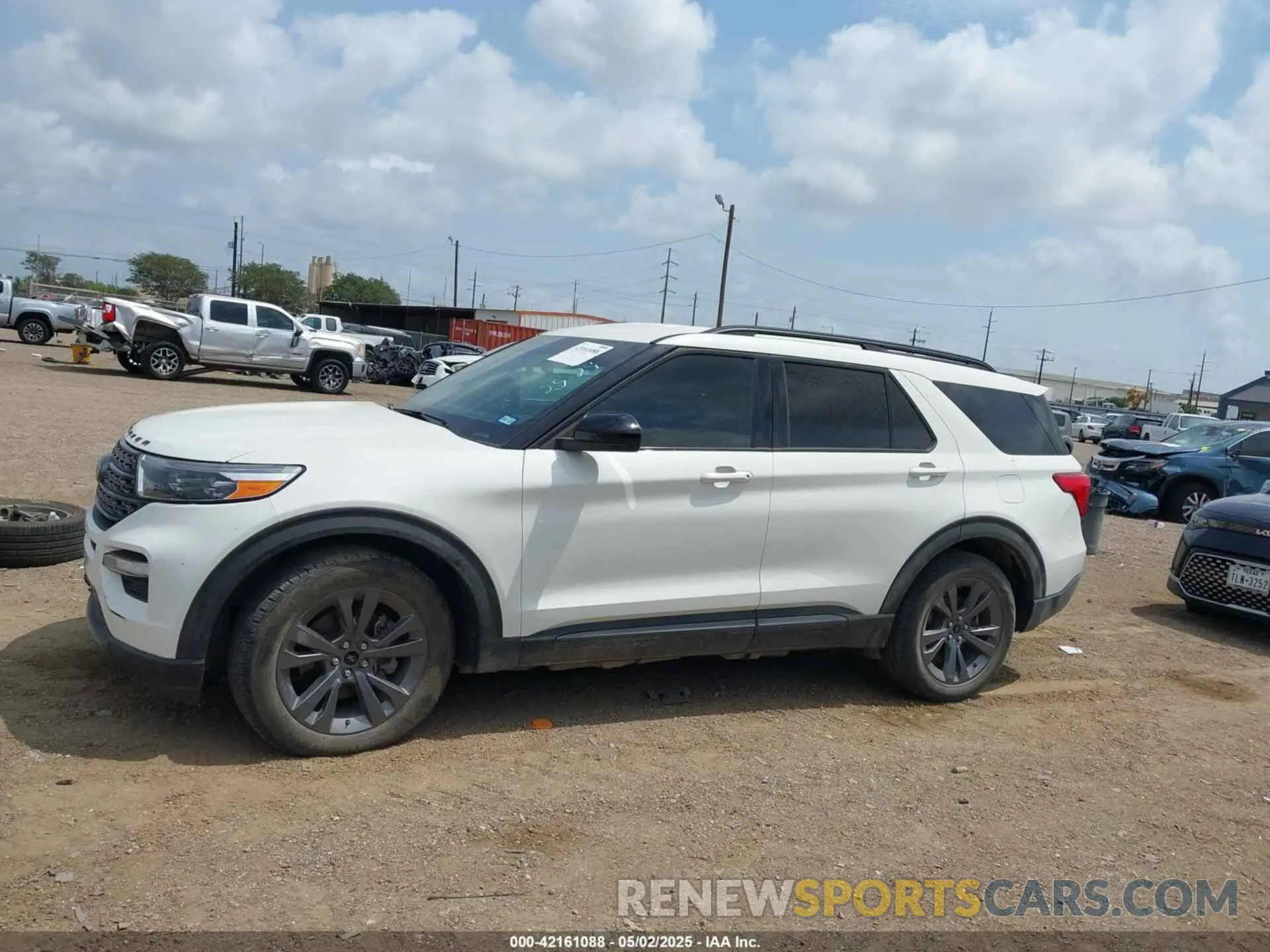 14 fotografías del automóvil dañado 1FMSK7DHXPGA50879 FORD EXPLORER 2023