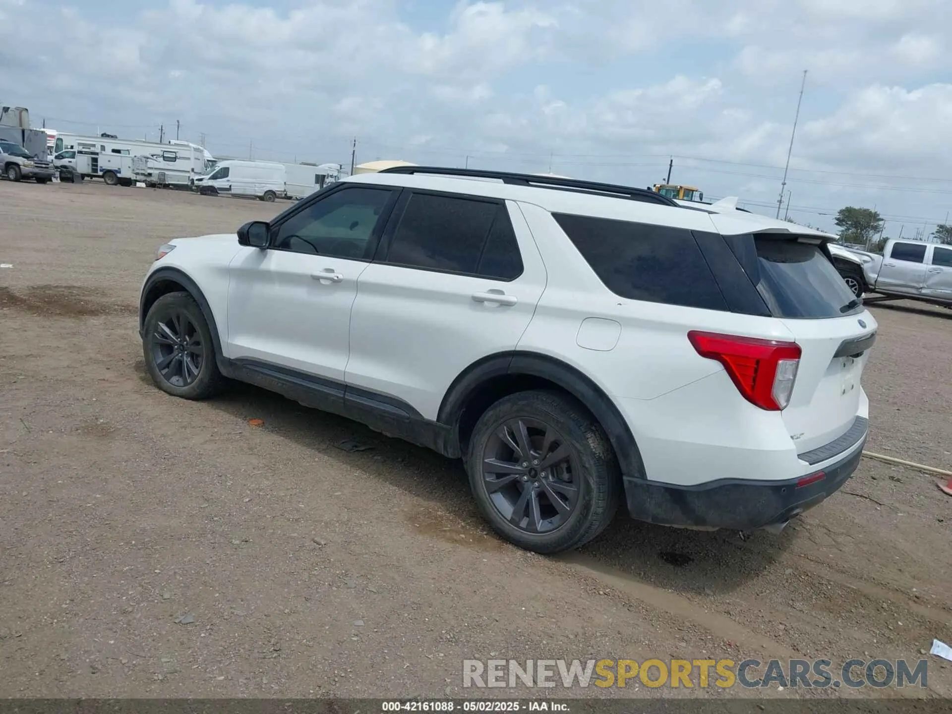 3 fotografías del automóvil dañado 1FMSK7DHXPGA50879 FORD EXPLORER 2023