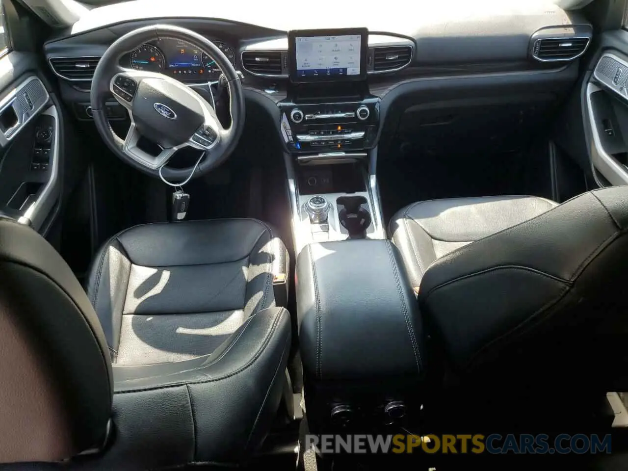 8 fotografías del automóvil dañado 1FMSK7FH2PGB19304 FORD EXPLORER 2023