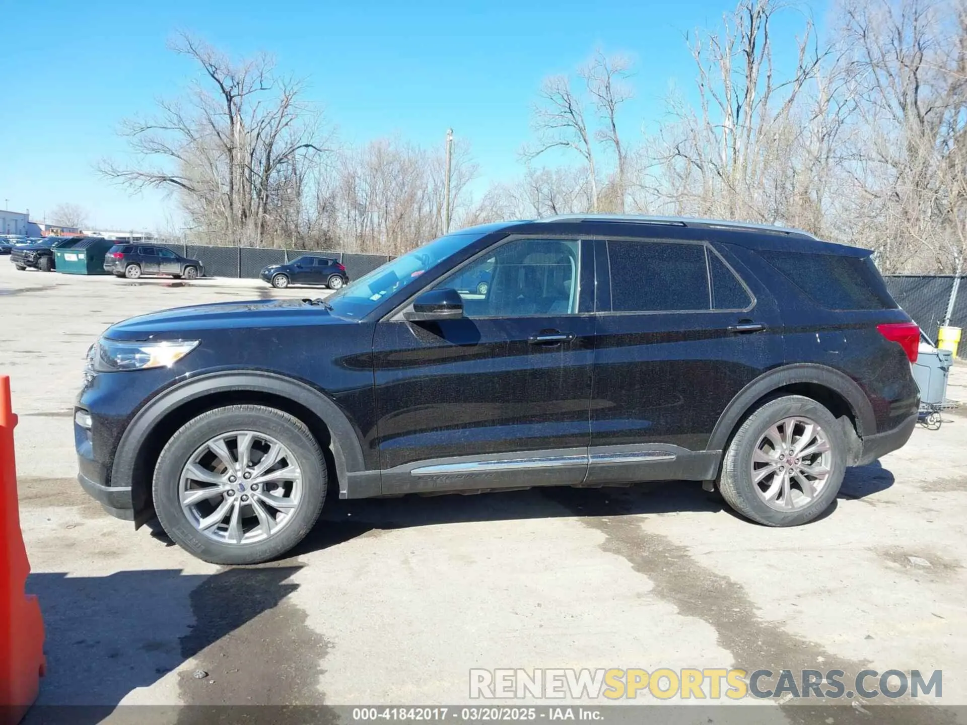 14 fotografías del automóvil dañado 1FMSK7FH3PGA57752 FORD EXPLORER 2023