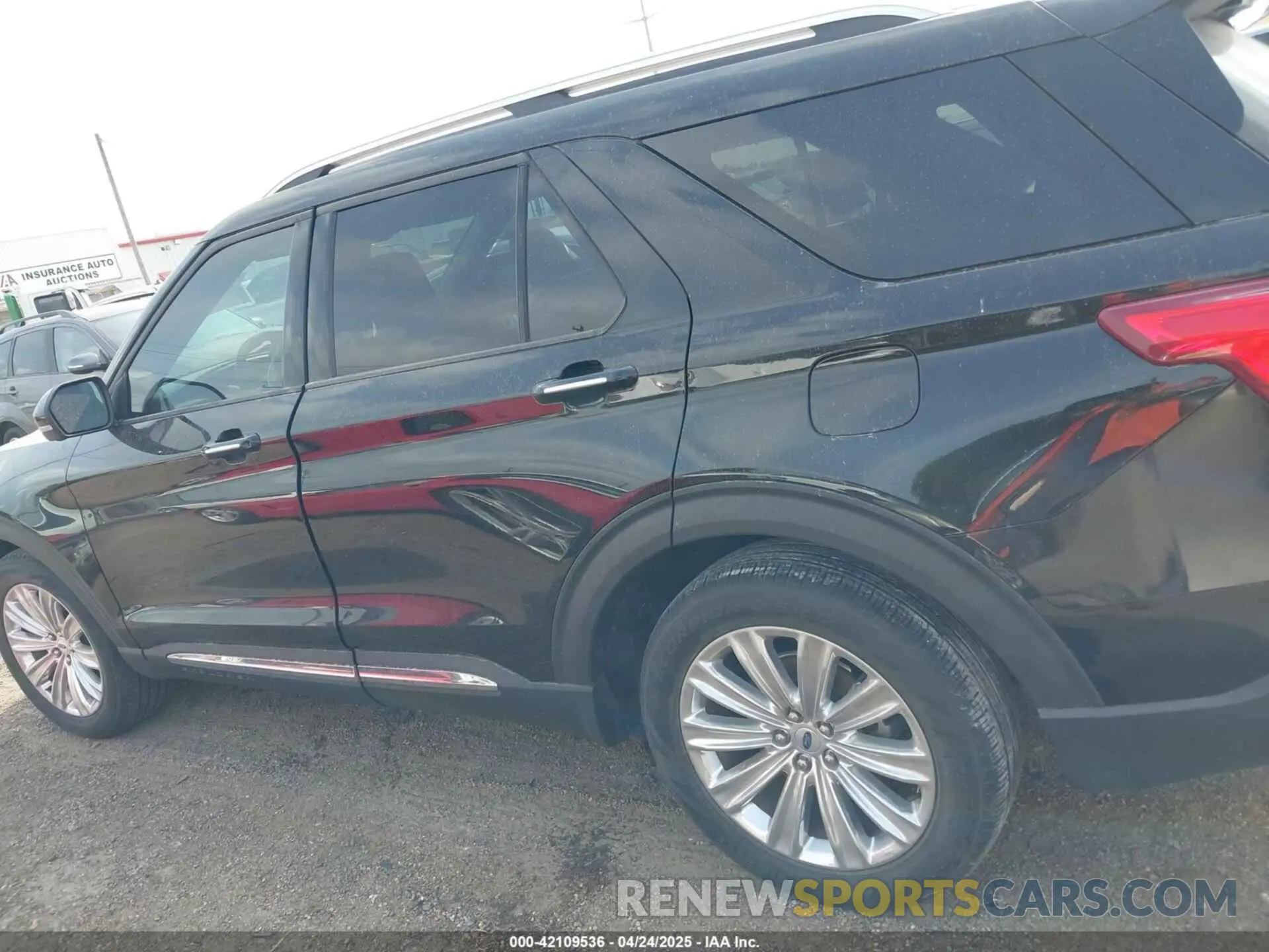 15 fotografías del automóvil dañado 1FMSK7FH4PGA15624 FORD EXPLORER 2023
