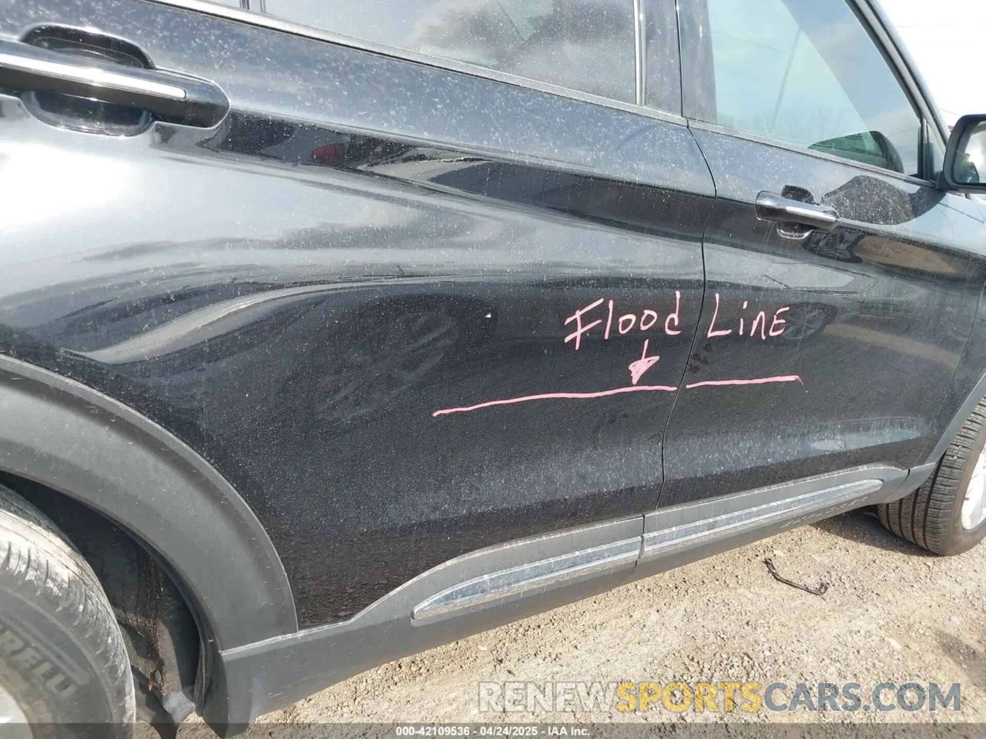 6 fotografías del automóvil dañado 1FMSK7FH4PGA15624 FORD EXPLORER 2023
