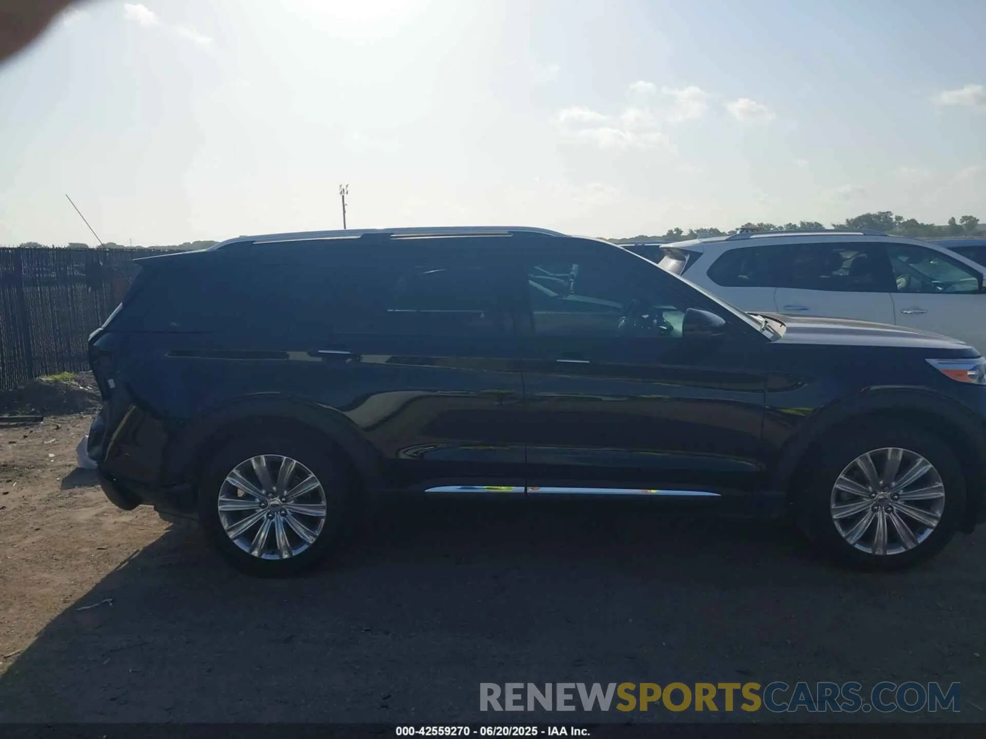 14 fotografías del automóvil dañado 1FMSK7FH6PGB51110 FORD EXPLORER 2023