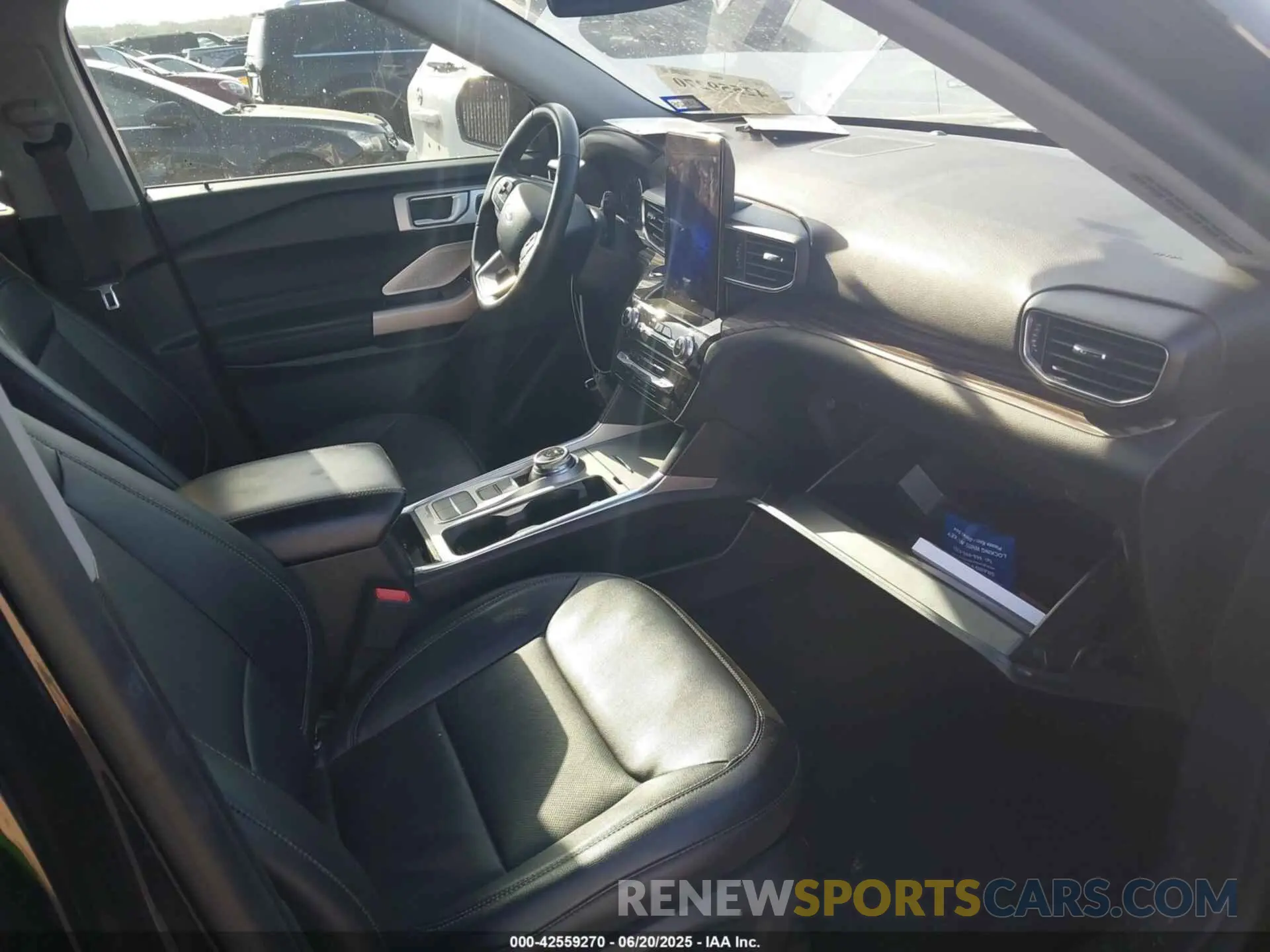 5 fotografías del automóvil dañado 1FMSK7FH6PGB51110 FORD EXPLORER 2023