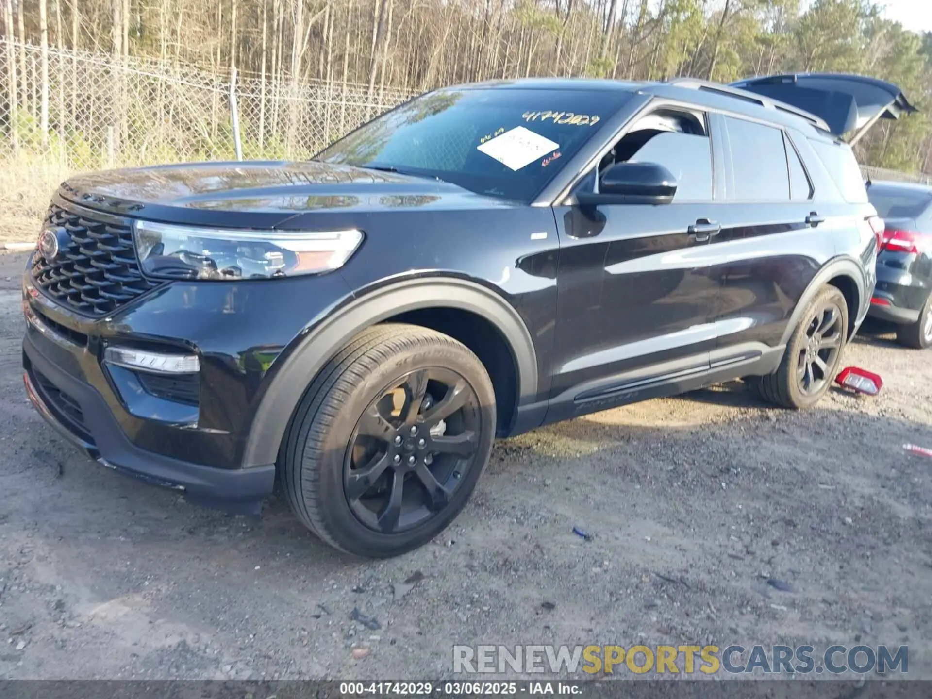 2 fotografías del automóvil dañado 1FMSK7KH3PGA48569 FORD EXPLORER 2023