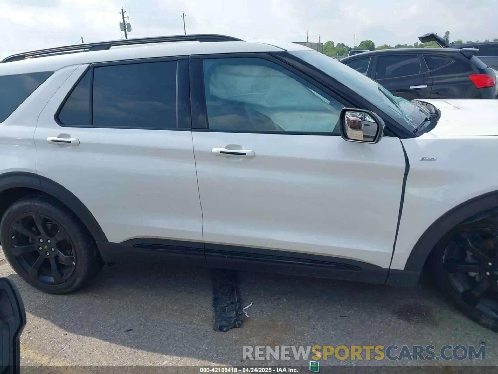 13 fotografías del automóvil dañado 1FMSK7KH3PGA99652 FORD EXPLORER 2023