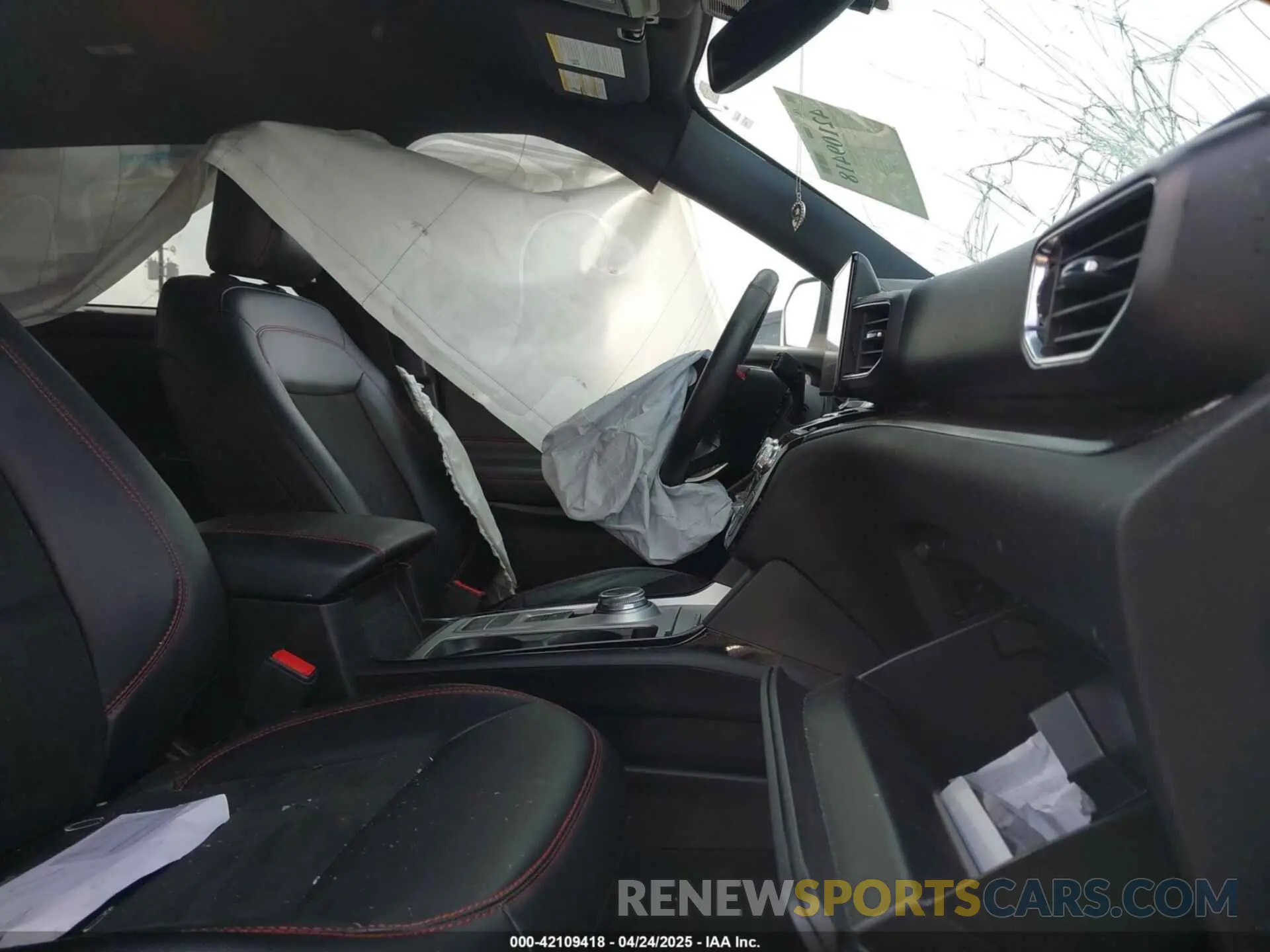 5 fotografías del automóvil dañado 1FMSK7KH3PGA99652 FORD EXPLORER 2023