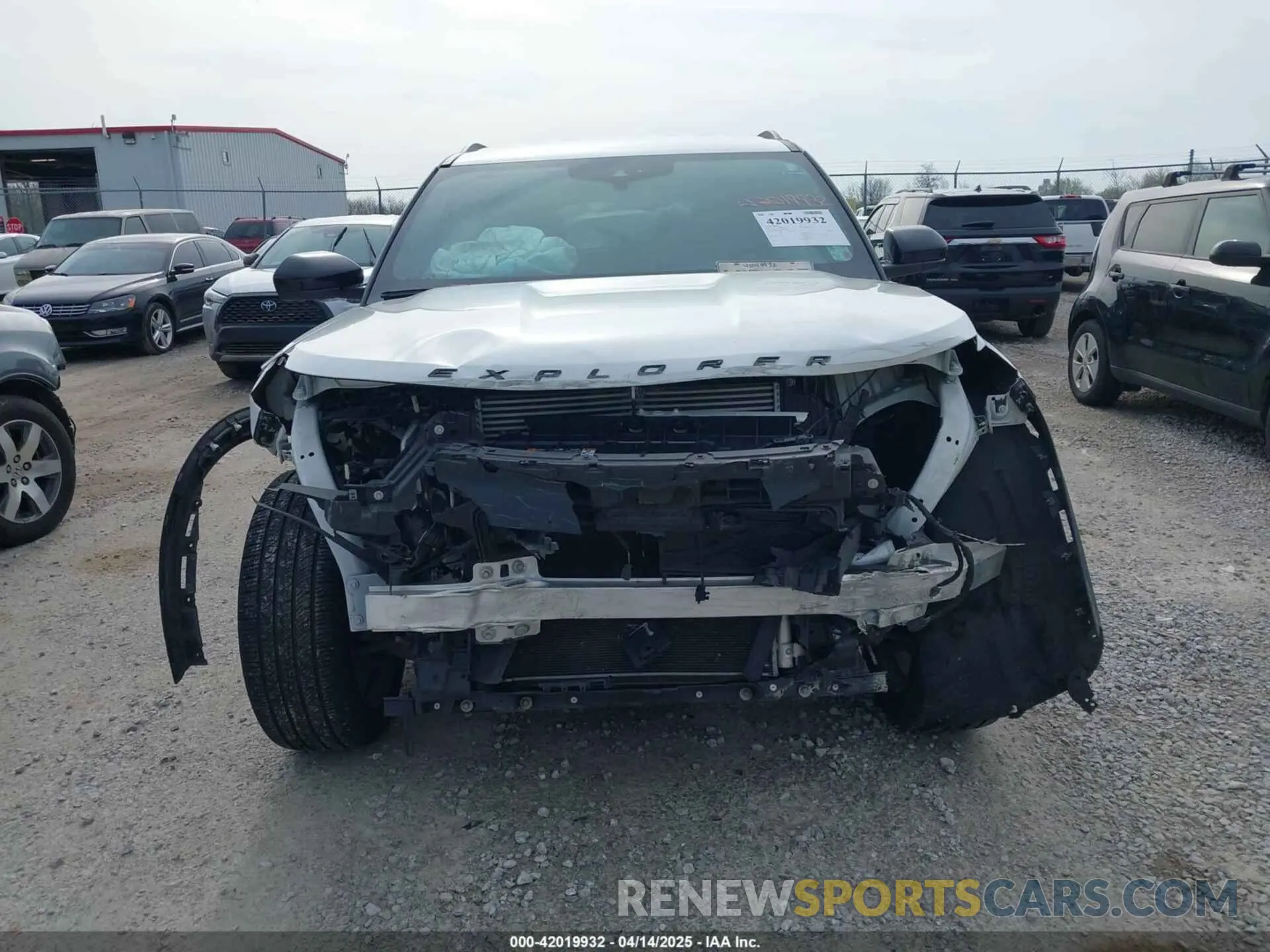 13 fotografías del automóvil dañado 1FMSK7KH4PGA01664 FORD EXPLORER 2023