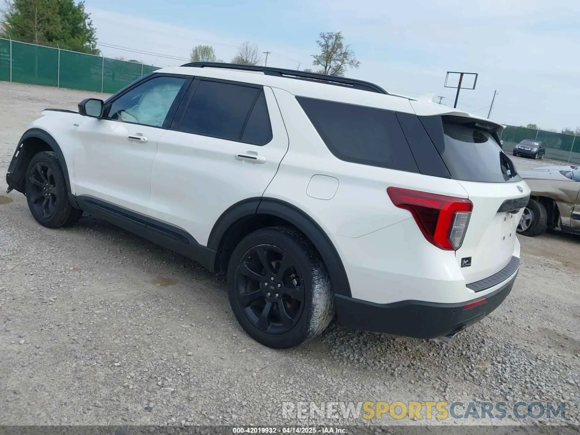 3 fotografías del automóvil dañado 1FMSK7KH4PGA01664 FORD EXPLORER 2023