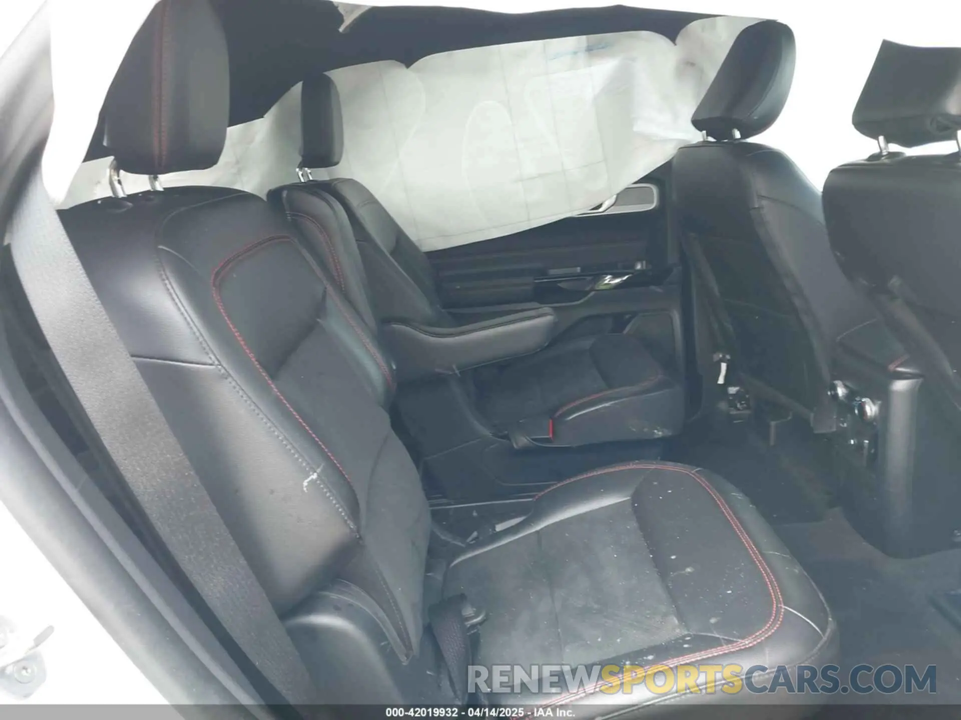 8 fotografías del automóvil dañado 1FMSK7KH4PGA01664 FORD EXPLORER 2023