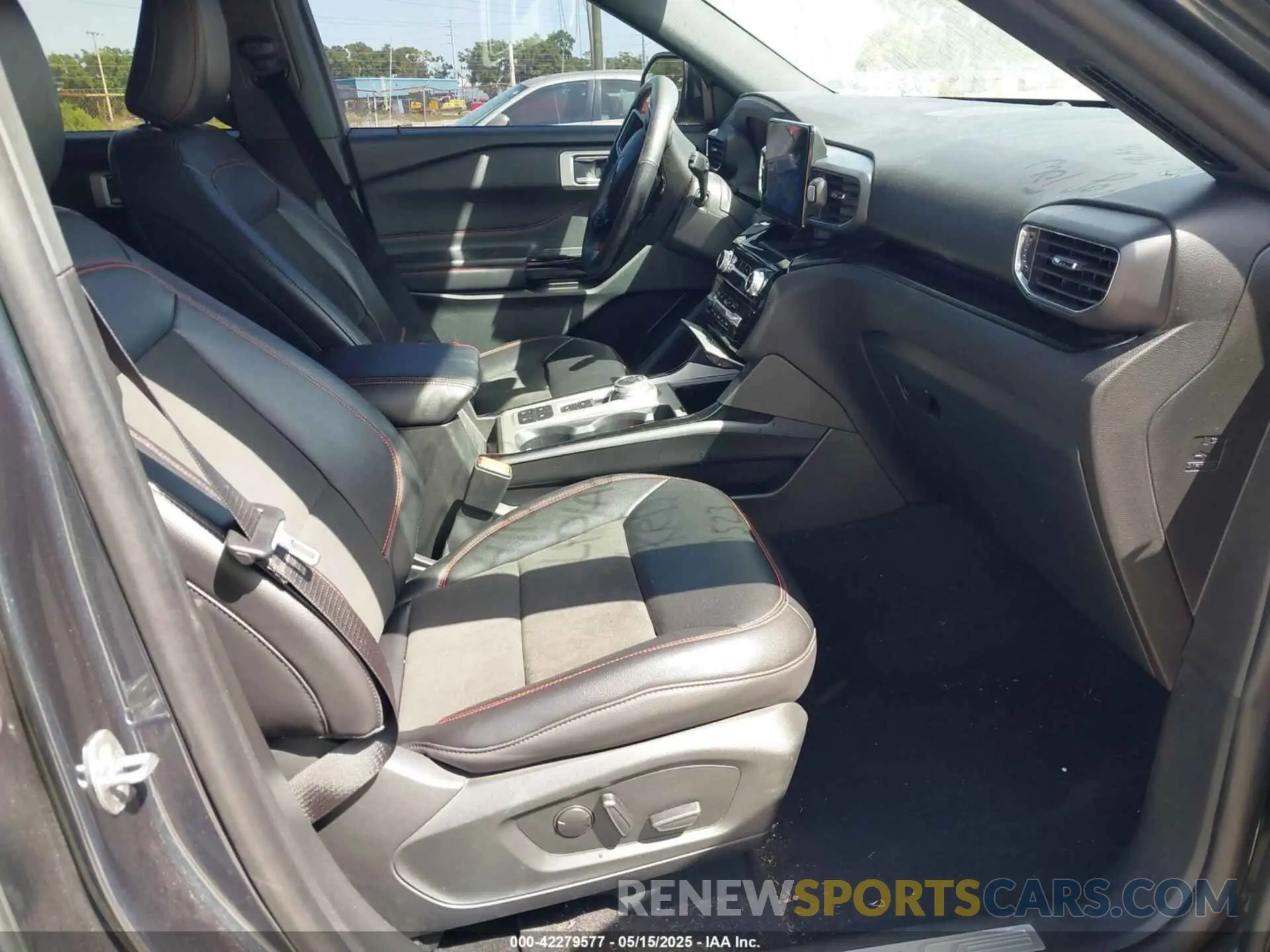 5 fotografías del automóvil dañado 1FMSK7KH7PGB53387 FORD EXPLORER 2023