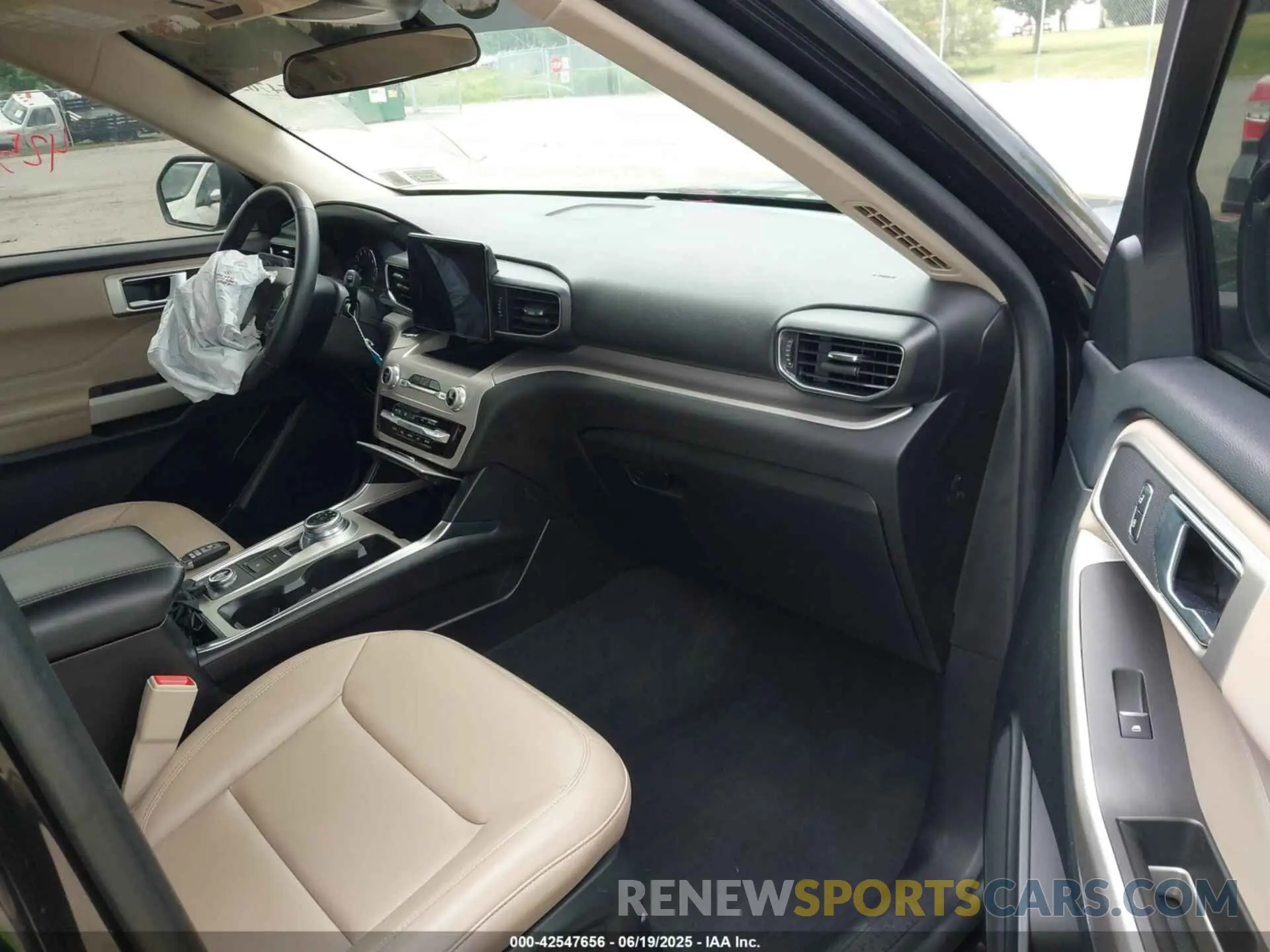 5 fotografías del automóvil dañado 1FMSK8DH1PGB27919 FORD EXPLORER 2023