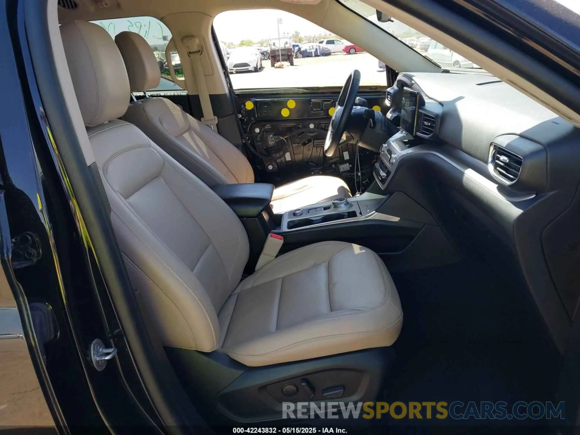 5 fotografías del automóvil dañado 1FMSK8DH2PGA23052 FORD EXPLORER 2023