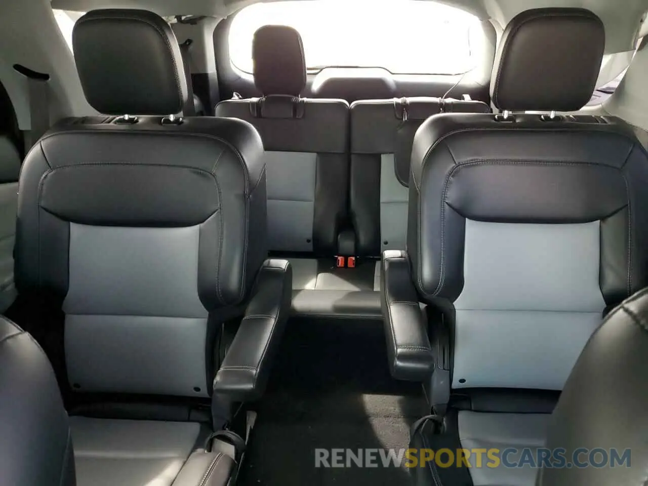 10 fotografías del automóvil dañado 1FMSK8DH2PGA54656 FORD EXPLORER 2023
