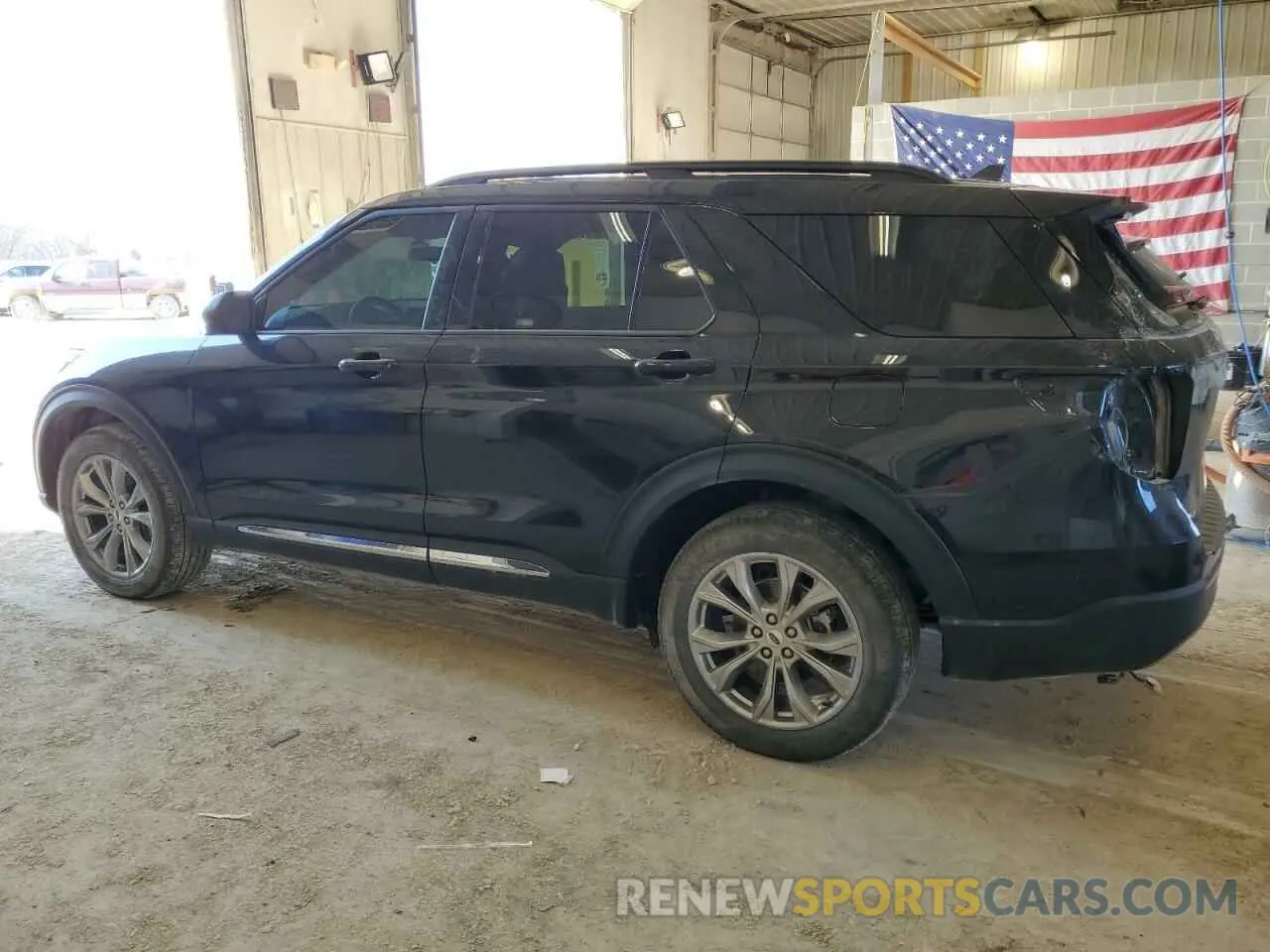 2 fotografías del automóvil dañado 1FMSK8DH5PGB33464 FORD EXPLORER 2023