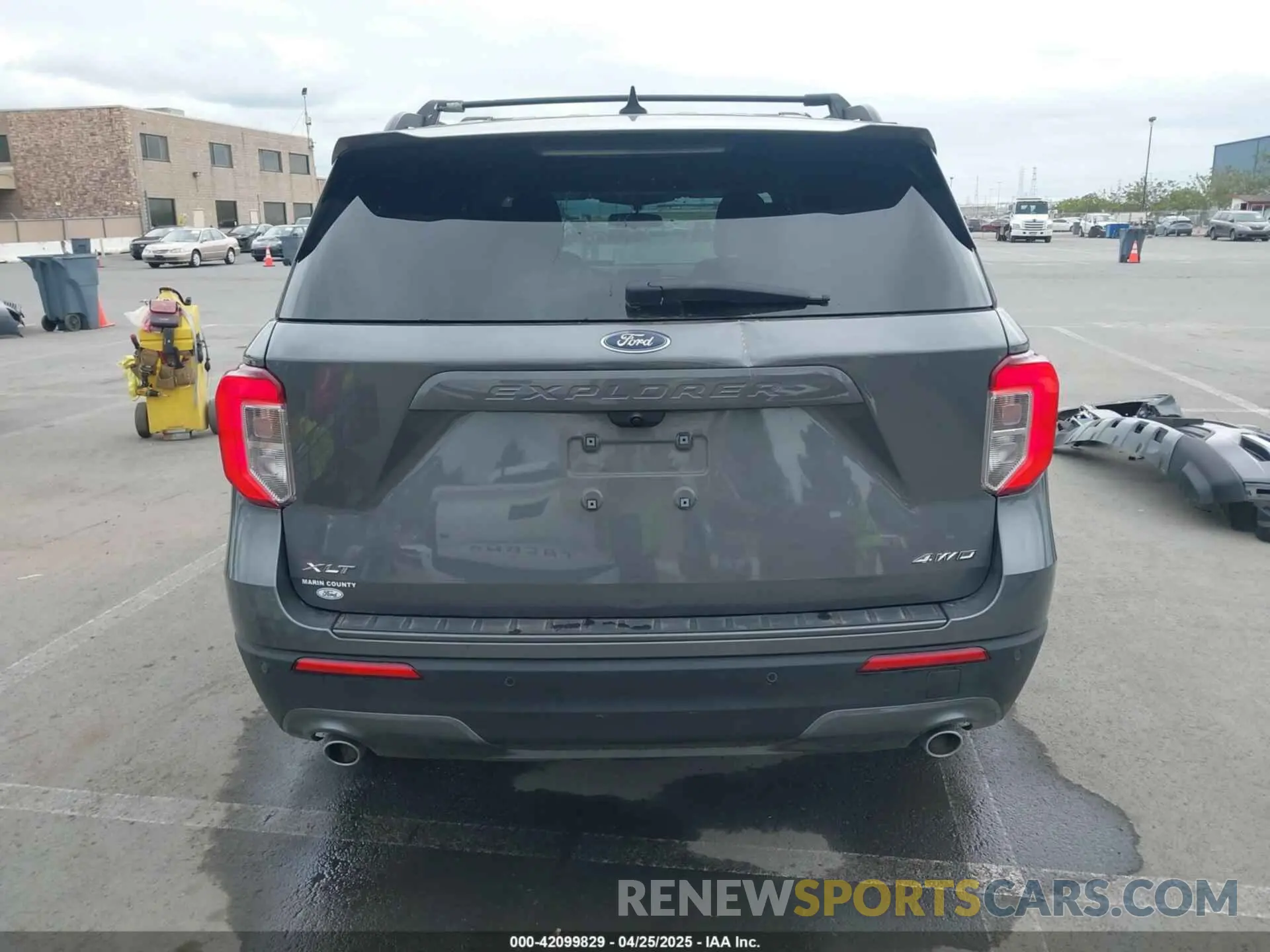 17 fotografías del automóvil dañado 1FMSK8DH6PGB42738 FORD EXPLORER 2023