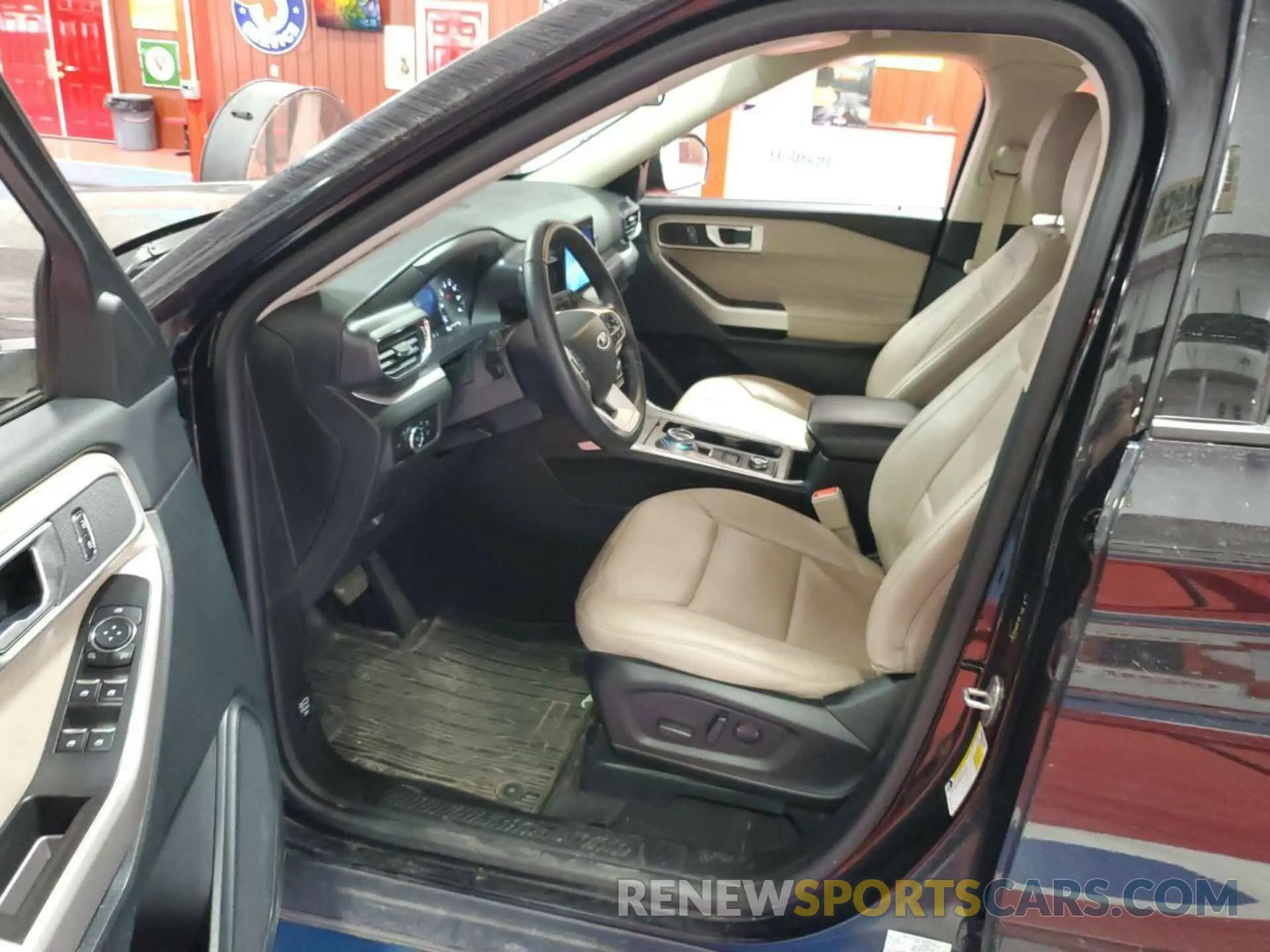 18 fotografías del automóvil dañado 1FMSK8DH8PGB75417 FORD EXPLORER 2023