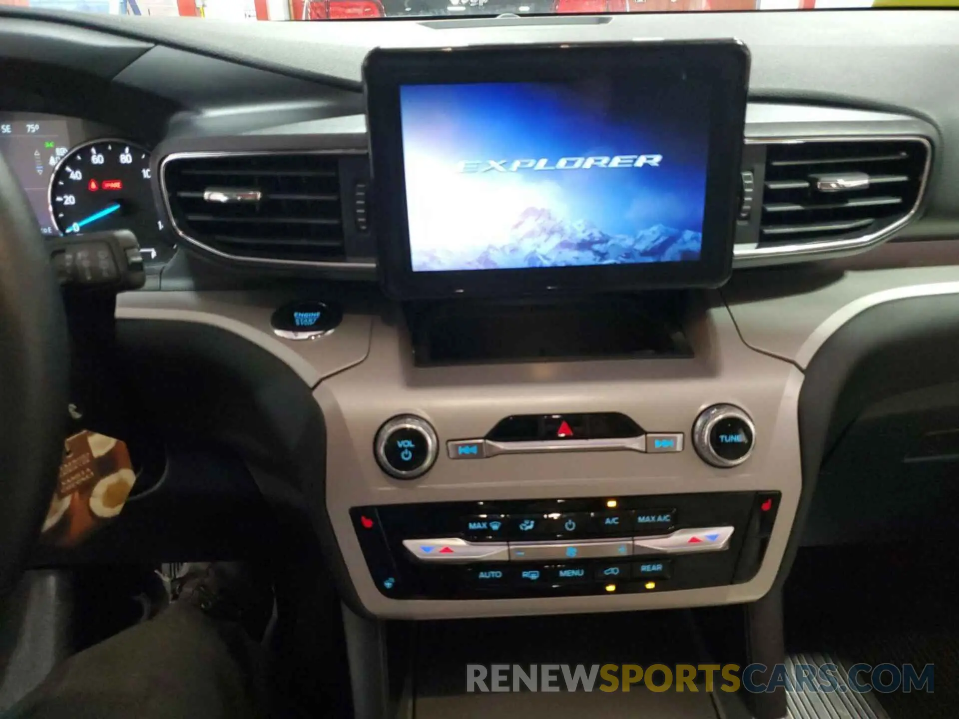 3 fotografías del automóvil dañado 1FMSK8DH8PGB75417 FORD EXPLORER 2023