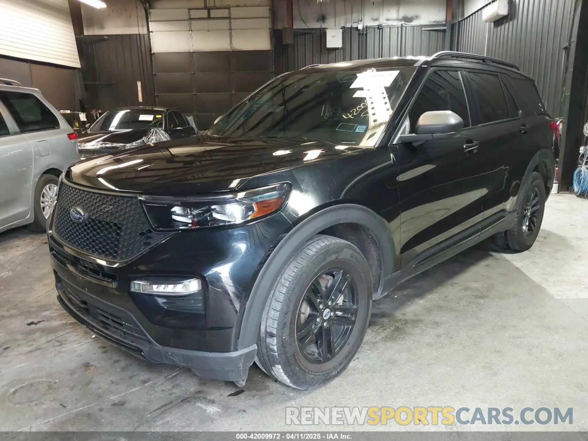 2 fotografías del automóvil dañado 1FMSK8DHXPGC42017 FORD EXPLORER 2023