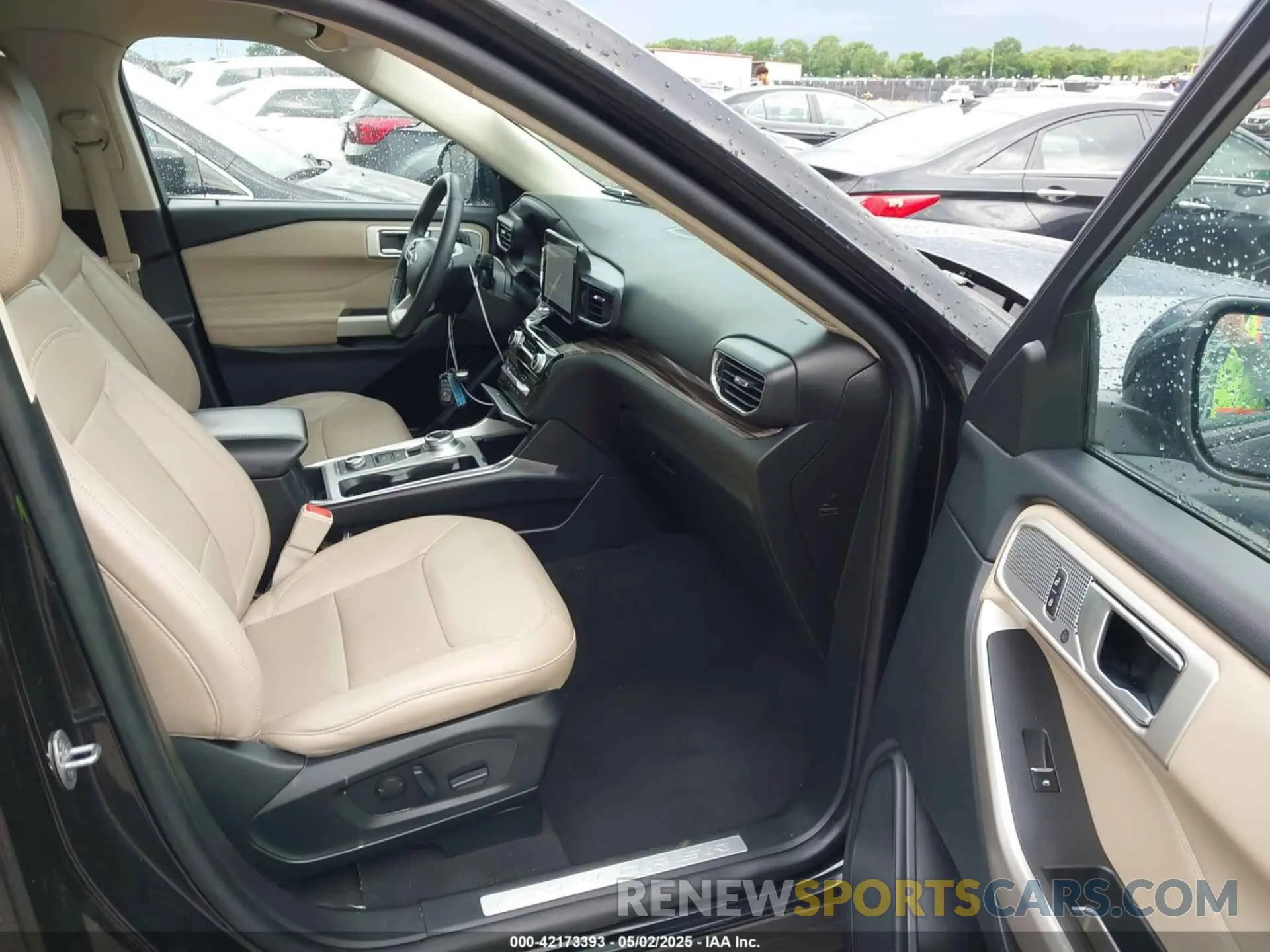 5 fotografías del automóvil dañado 1FMSK8FH1PGB42756 FORD EXPLORER 2023