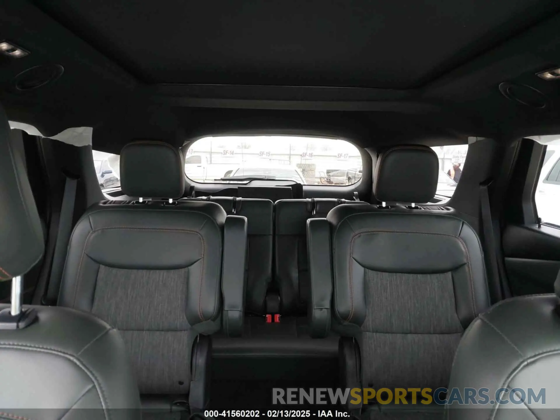 8 fotografías del automóvil dañado 1FMSK8JH1PGB89065 FORD EXPLORER 2023