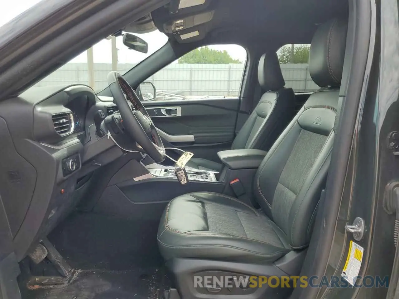 7 fotografías del automóvil dañado 1FMSK8JH2PGA46447 FORD EXPLORER 2023