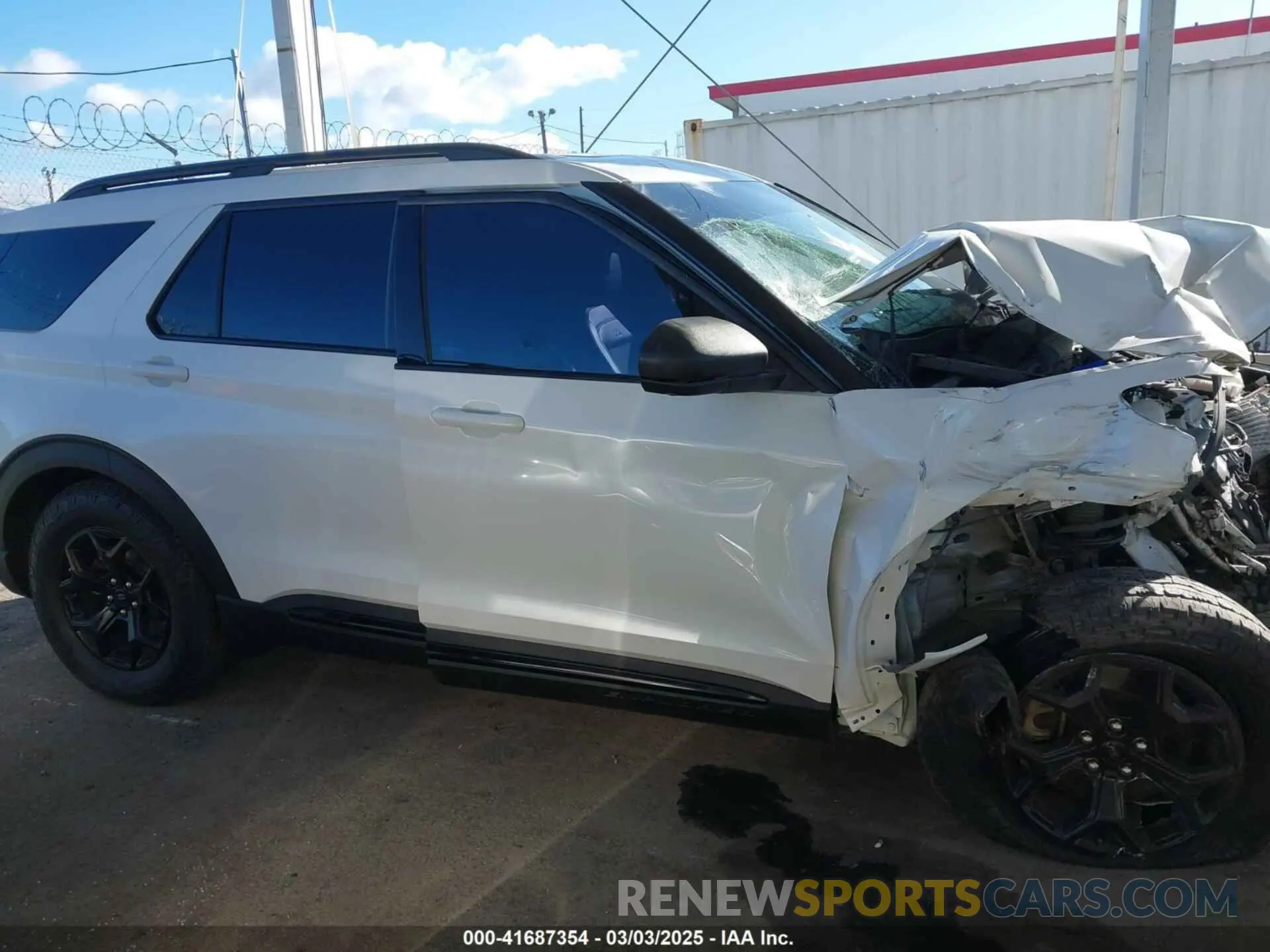13 fotografías del automóvil dañado 1FMSK8JH7PGA75569 FORD EXPLORER 2023