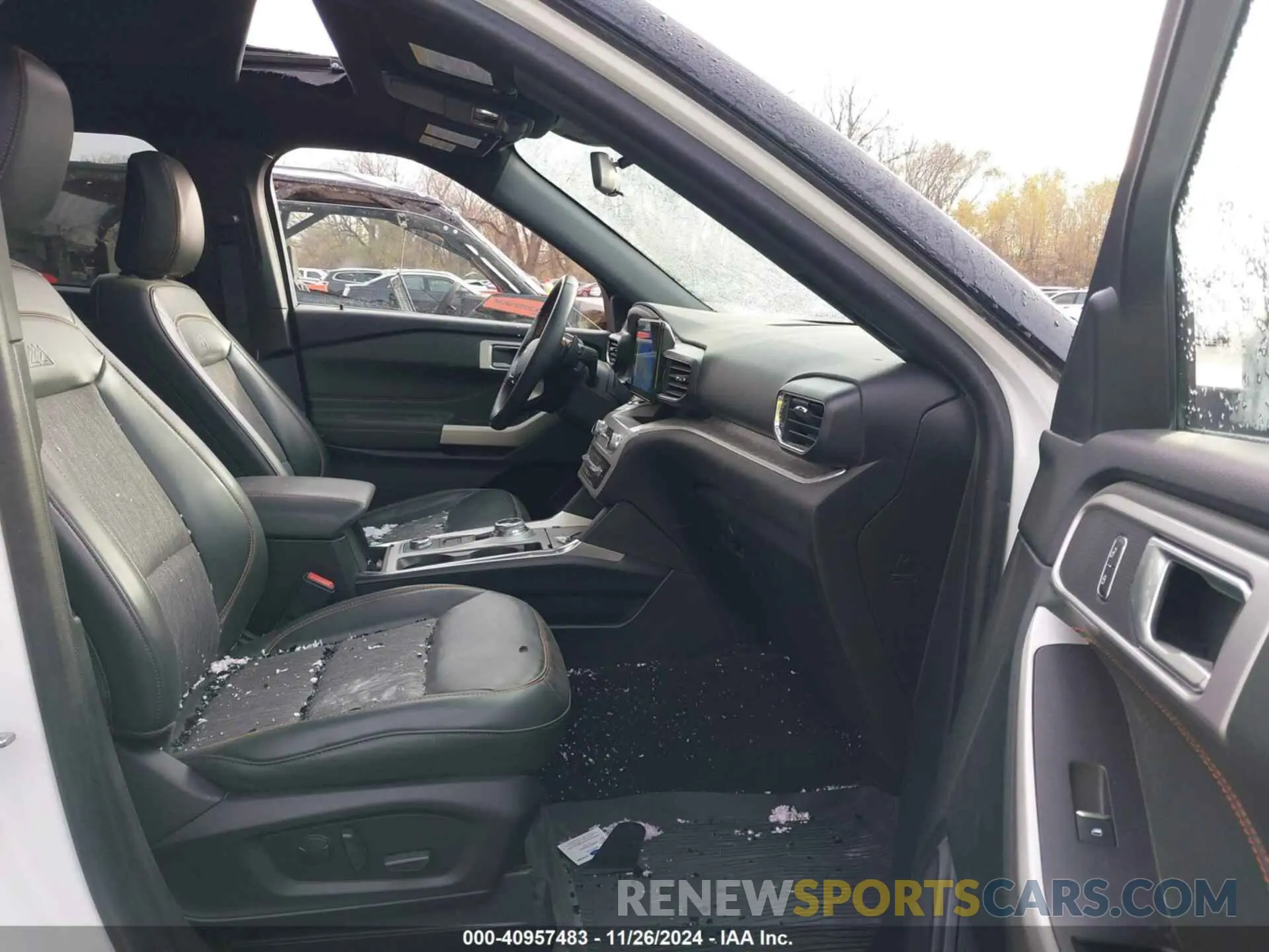 5 fotografías del automóvil dañado 1FMSK8JH8PGA31063 FORD EXPLORER 2023