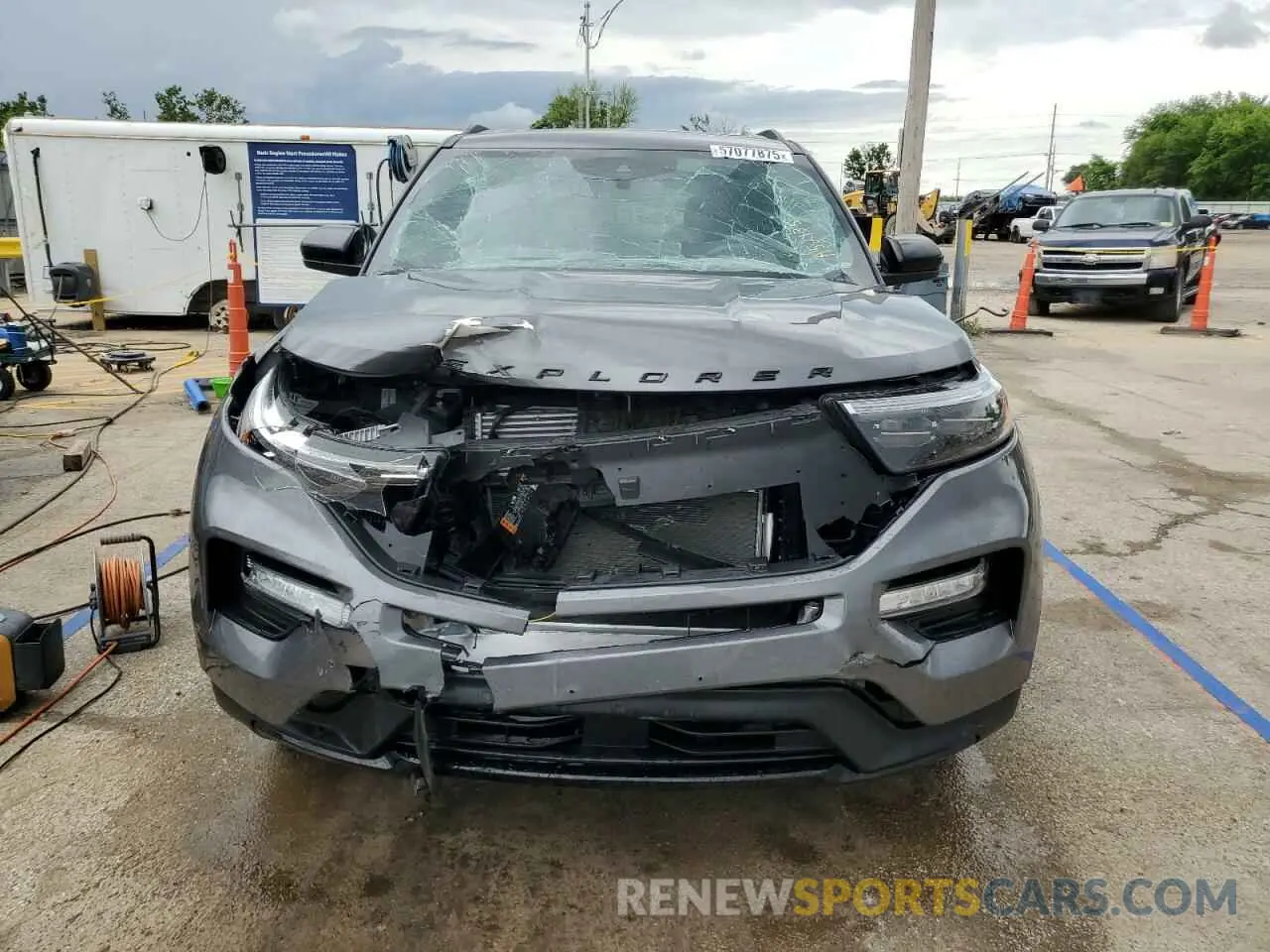 5 fotografías del automóvil dañado 1FMSK8KH4PGA52135 FORD EXPLORER 2023