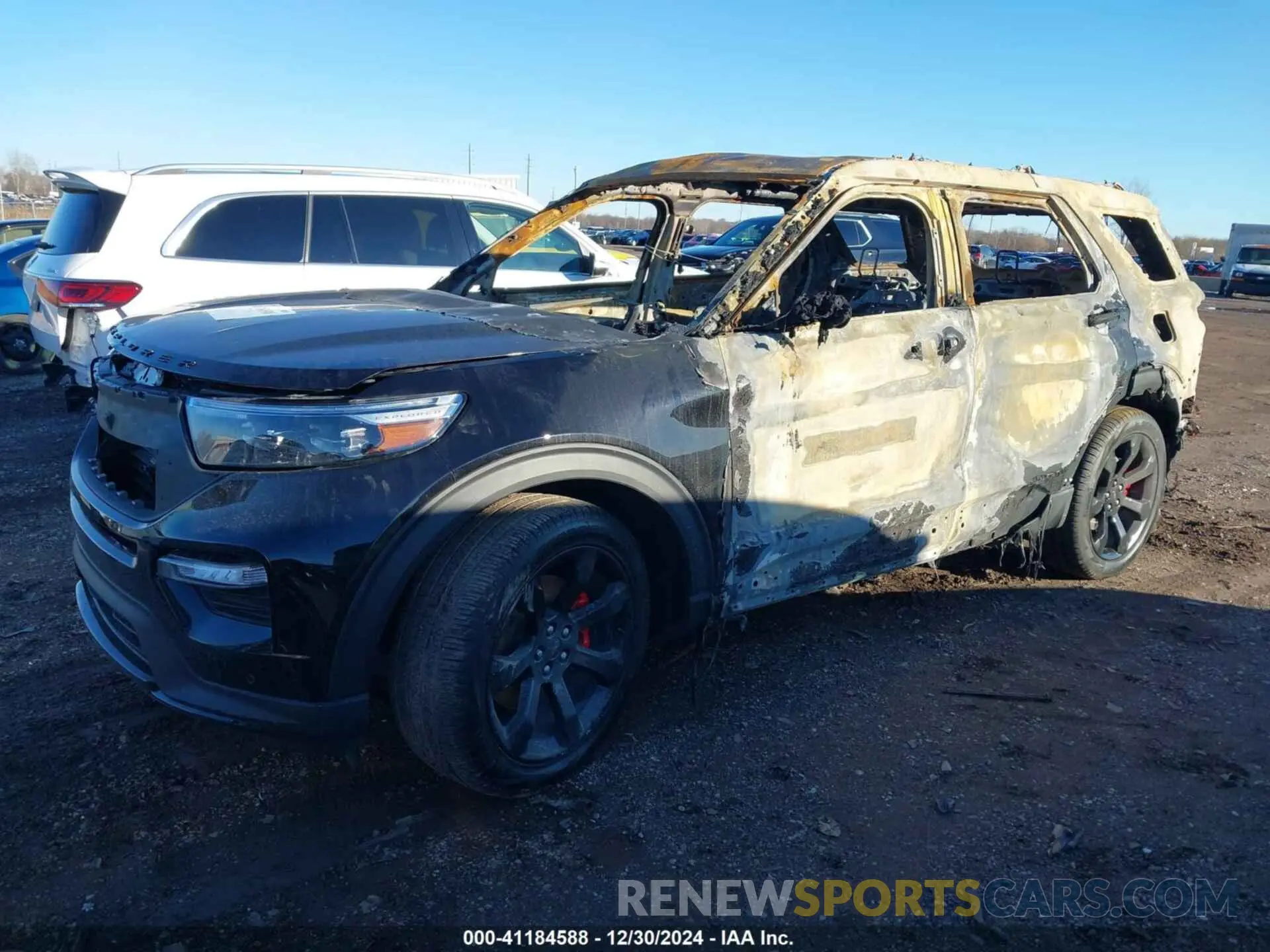2 fotografías del automóvil dañado 1FM5K8GC4RGA38989 FORD EXPLORER 2024