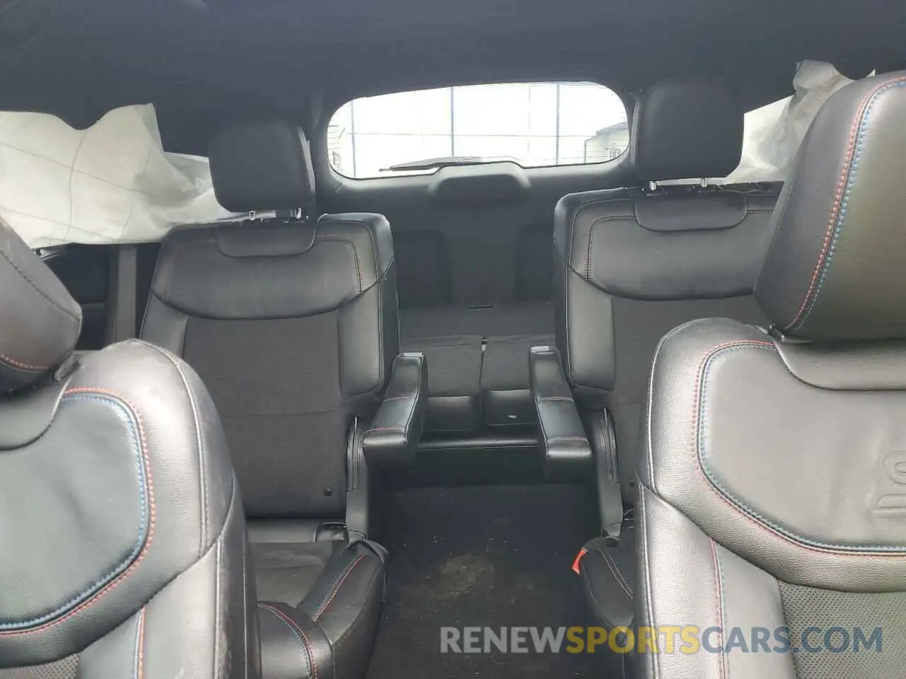 10 fotografías del automóvil dañado 1FM5K8GC9RGA21167 FORD EXPLORER 2024
