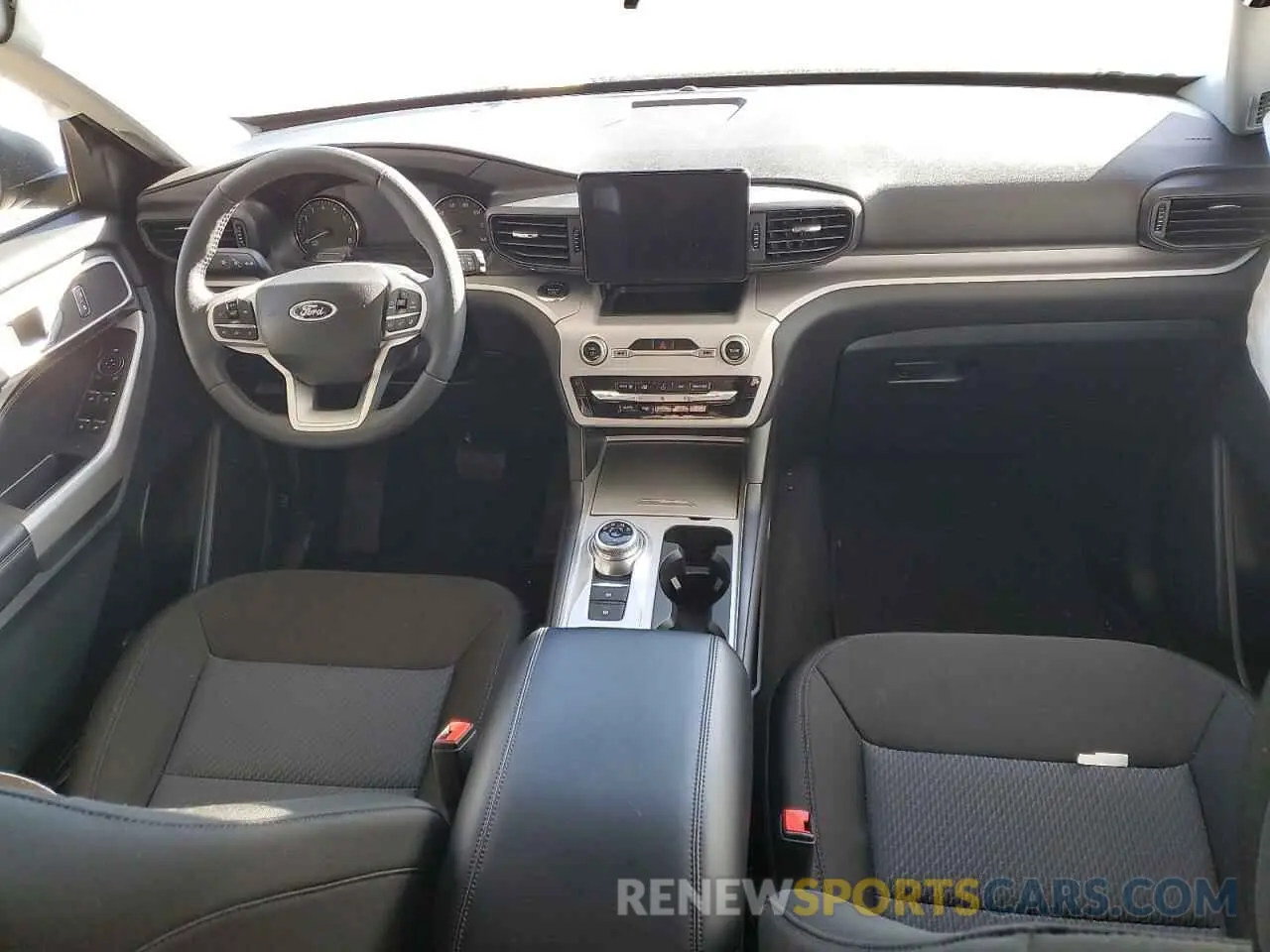 8 fotografías del automóvil dañado 1FMSK7DH0RGA43460 FORD EXPLORER 2024