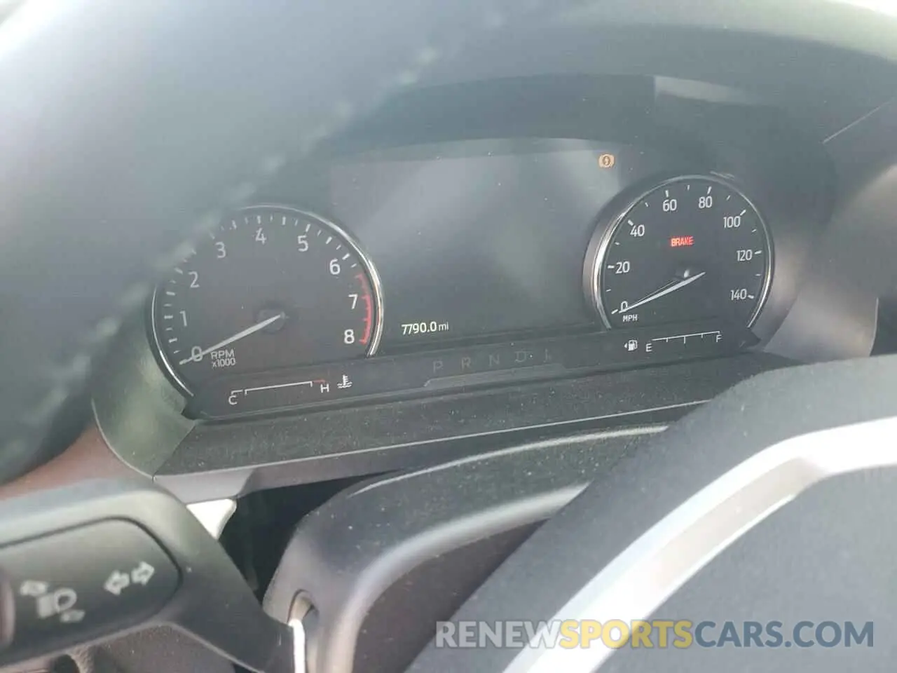 9 fotografías del automóvil dañado 1FMSK7DH0RGA62669 FORD EXPLORER 2024