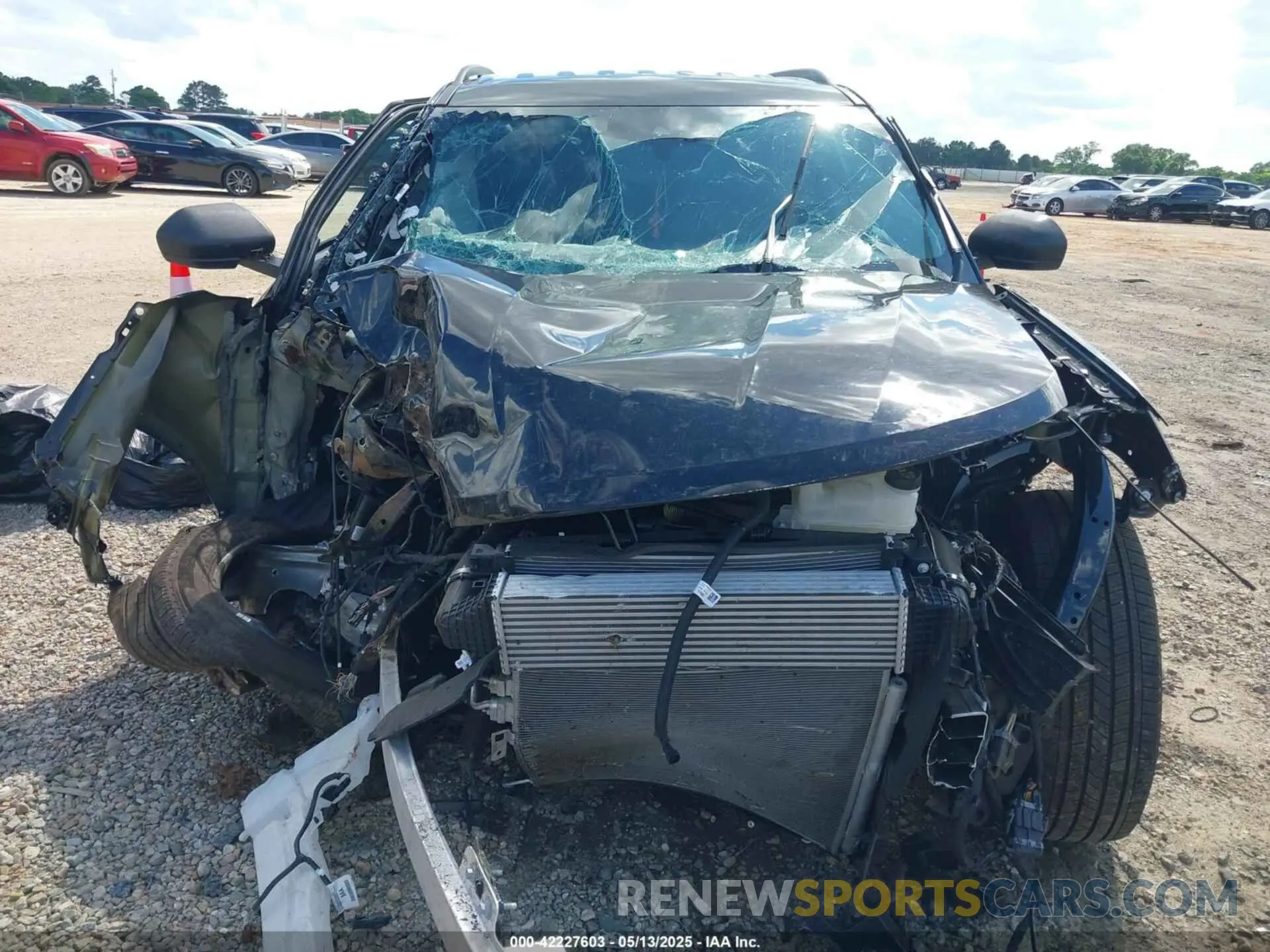 11 fotografías del automóvil dañado 1FMSK7DH0RGA83585 FORD EXPLORER 2024