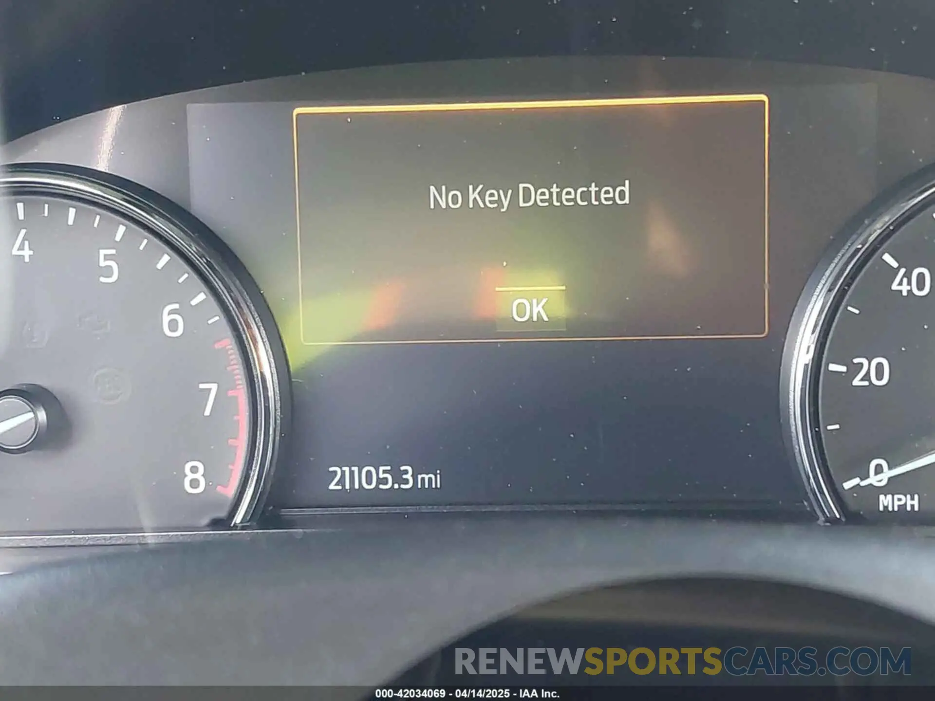 14 fotografías del automóvil dañado 1FMSK7DH3RGA09125 FORD EXPLORER 2024