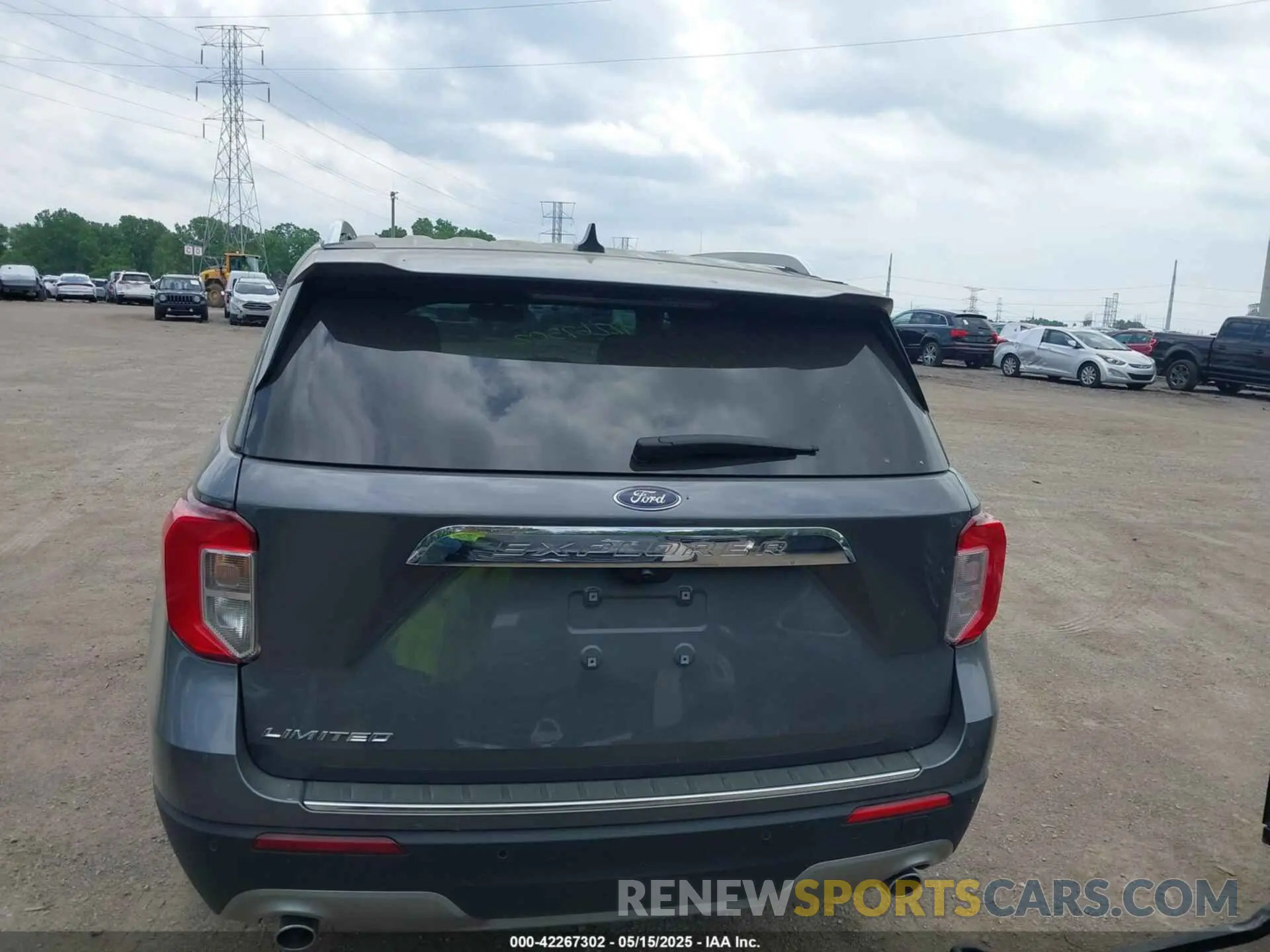 16 fotografías del automóvil dañado 1FMSK7FH6RGA02747 FORD EXPLORER 2024