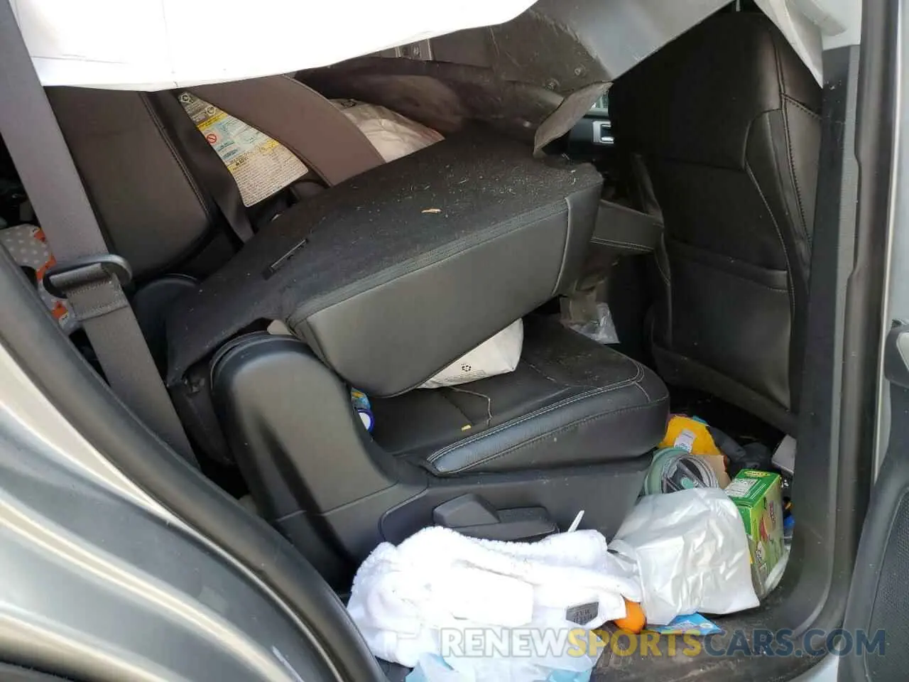 11 fotografías del automóvil dañado 1FMSK7FH8RGA02720 FORD EXPLORER 2024